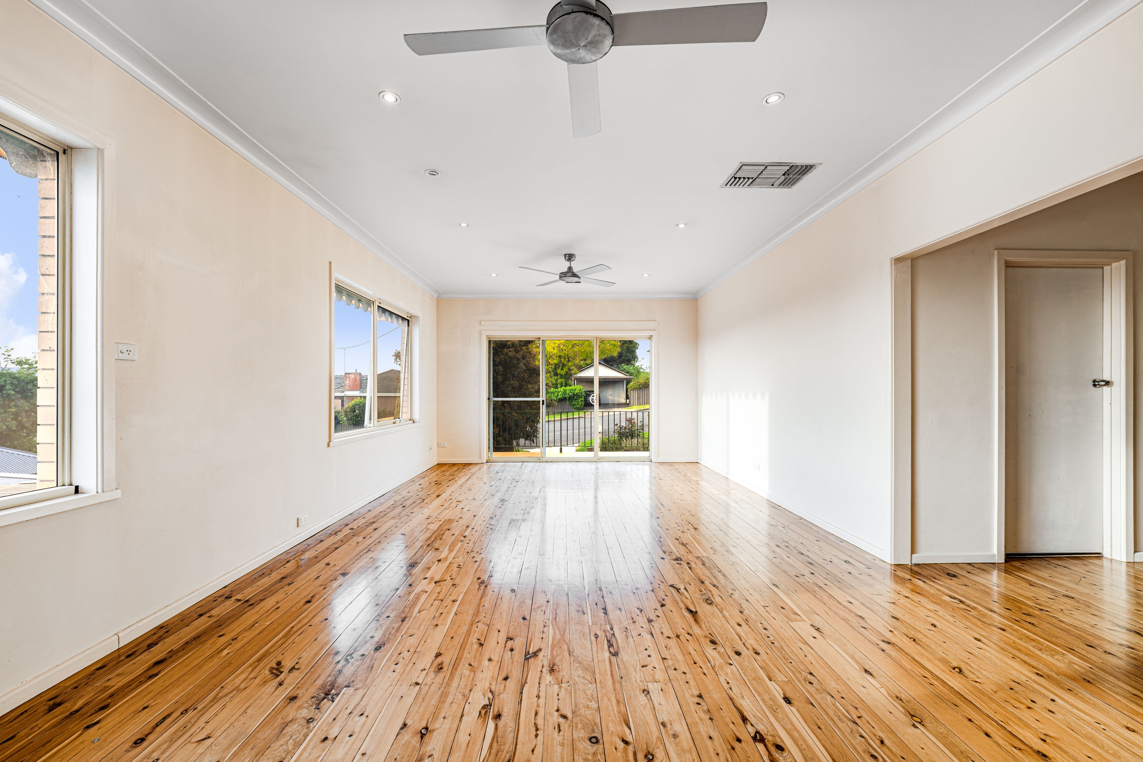 333 Chambers Avenue — photo 3 of 30