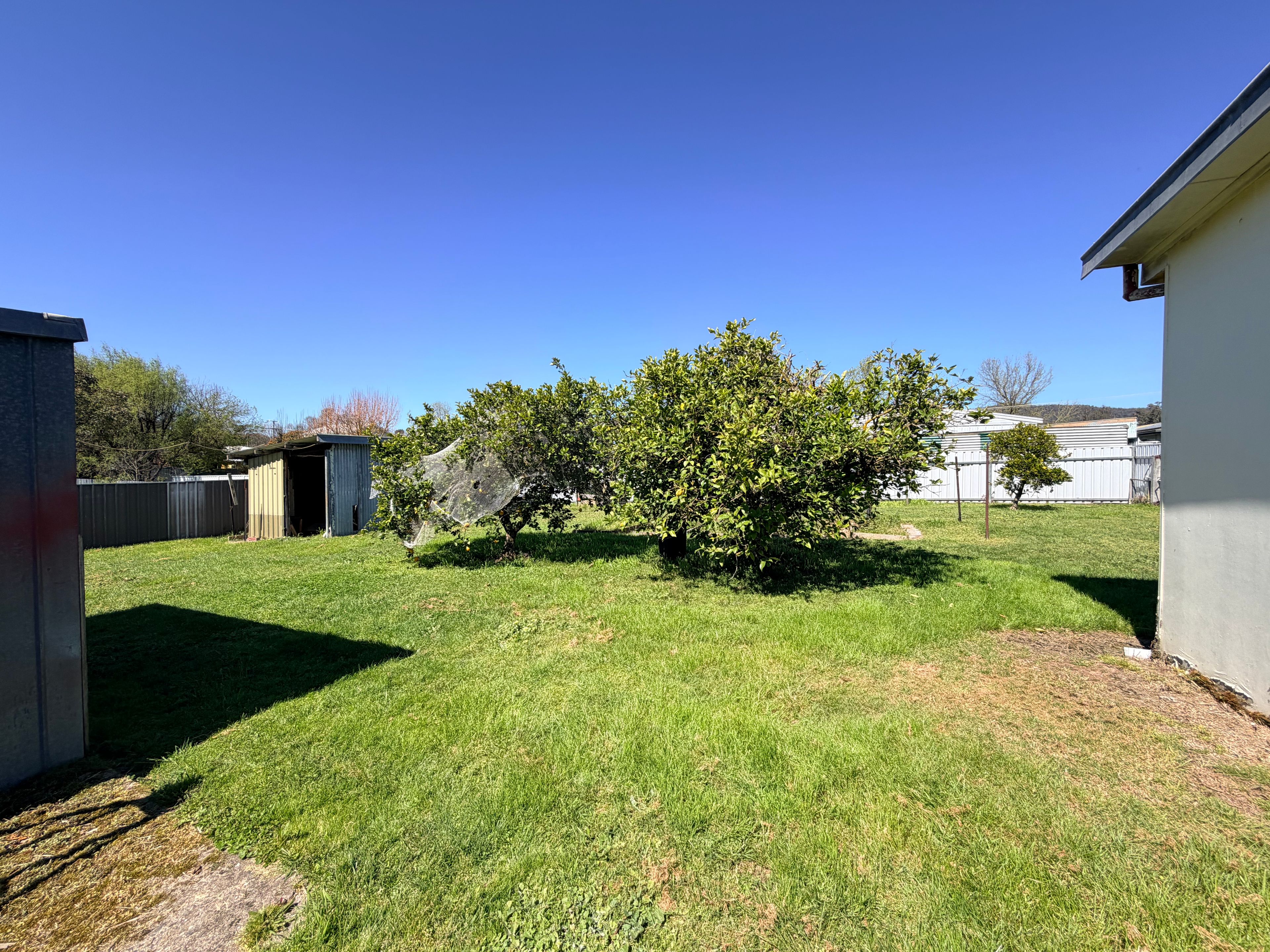 199 Hanson Street — photo 13 of 16