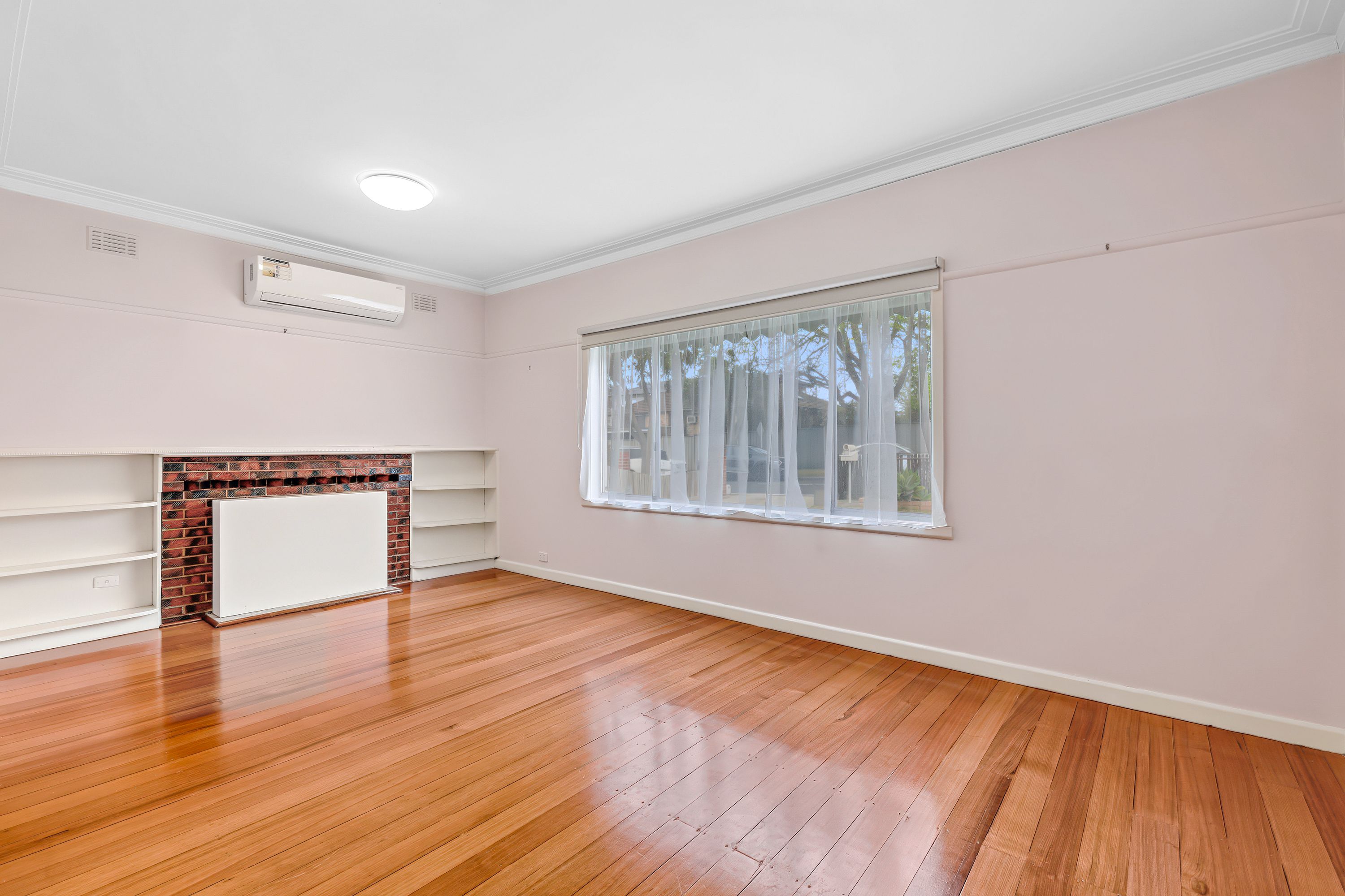 3 Dennis Street — photo 3 of 9