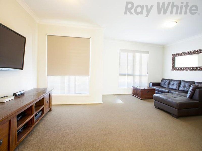 6 Jessie Street, Middleton Grange, NSW 2171