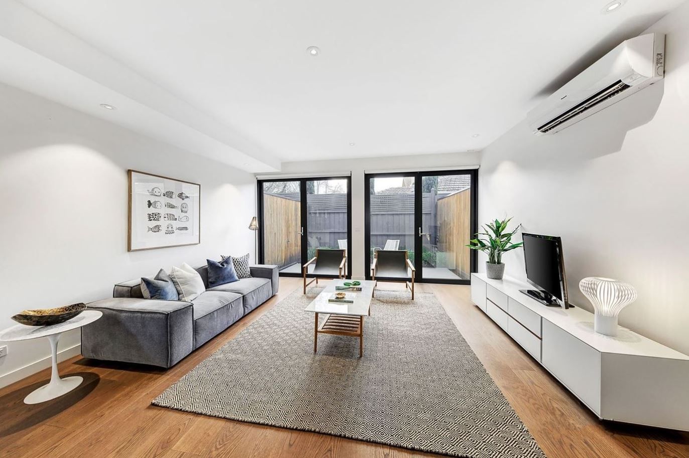 1/2A Oak Grove, Malvern East, VIC 3145