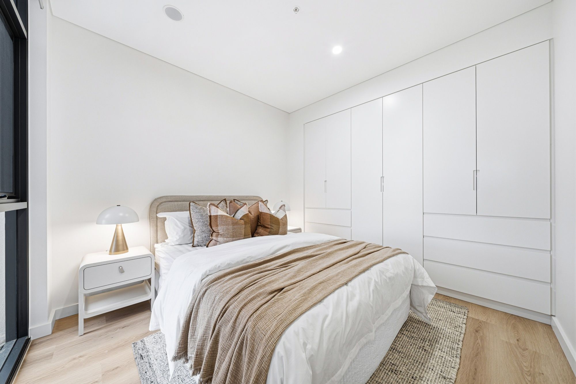 2 Bedroom Units/27-33 Ascot Street — photo 7 of 25
