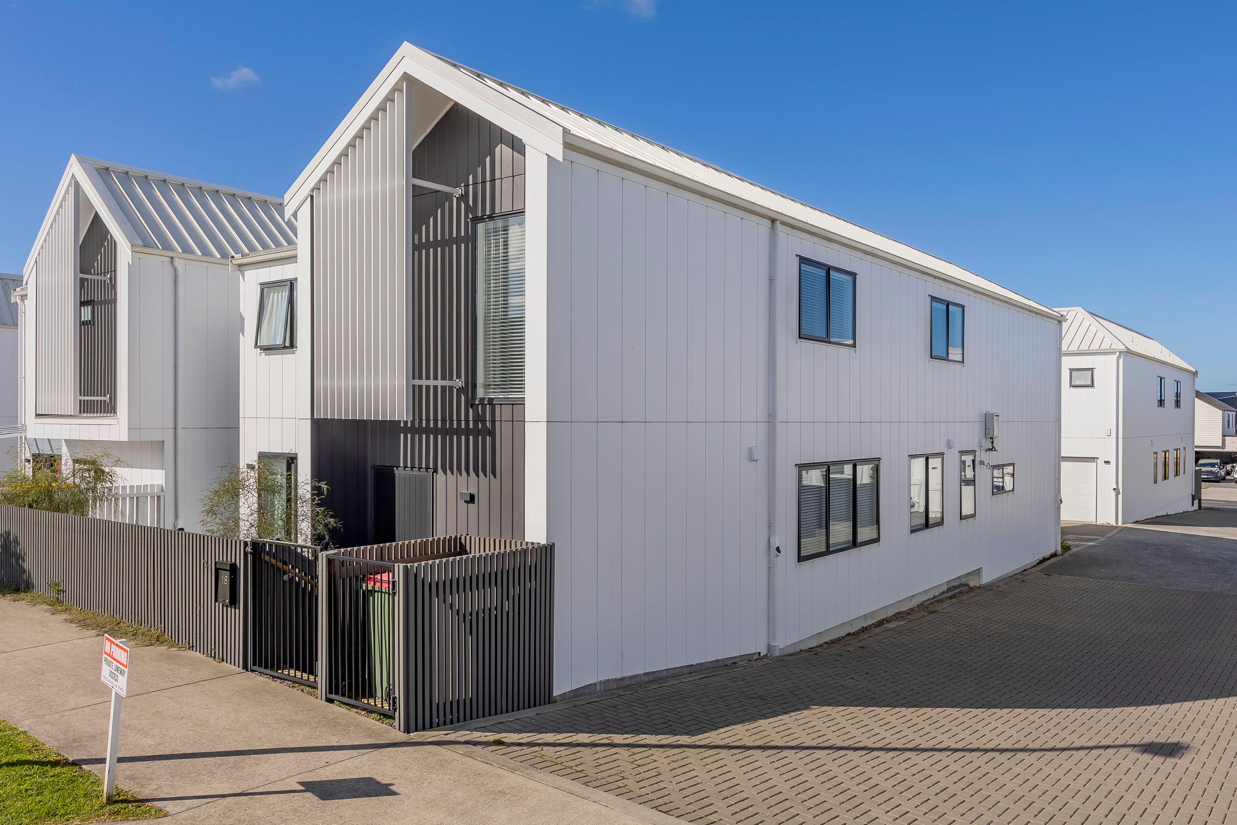 18 Green Bamboo Road, Hobsonville, Waitakere City