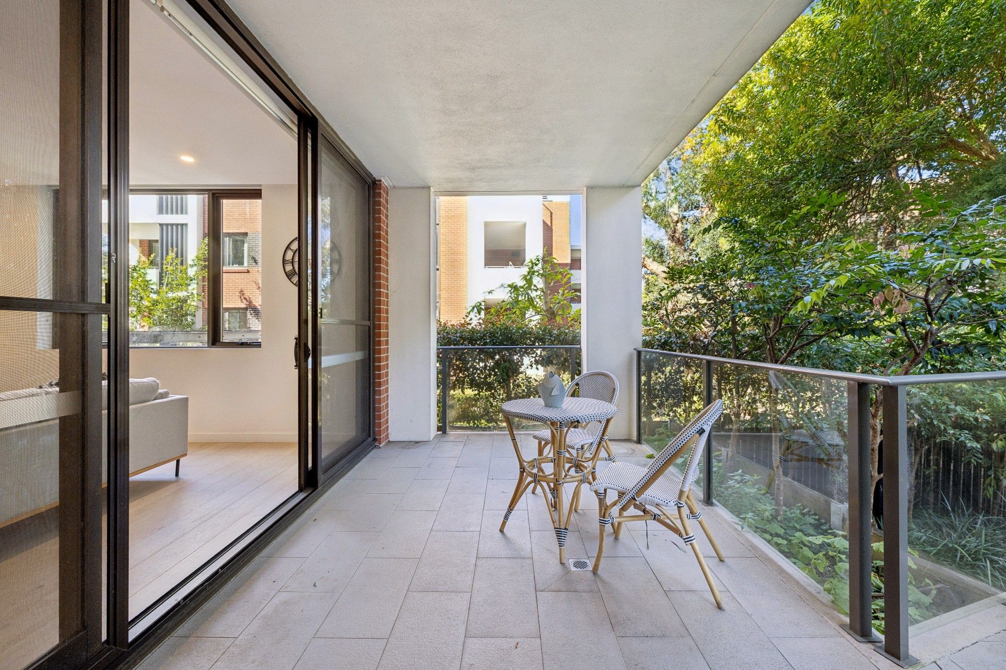 5/9 Victoria Street — photo 2 of 26