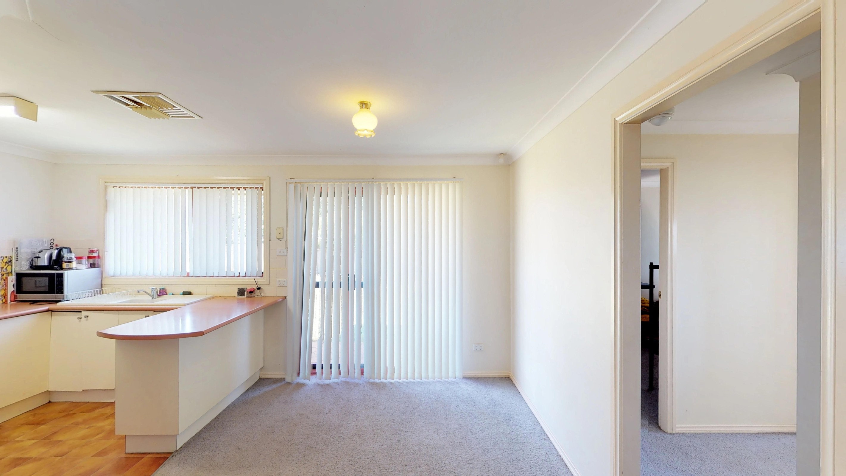 8B John Glenn Place, Dubbo, NSW 2830