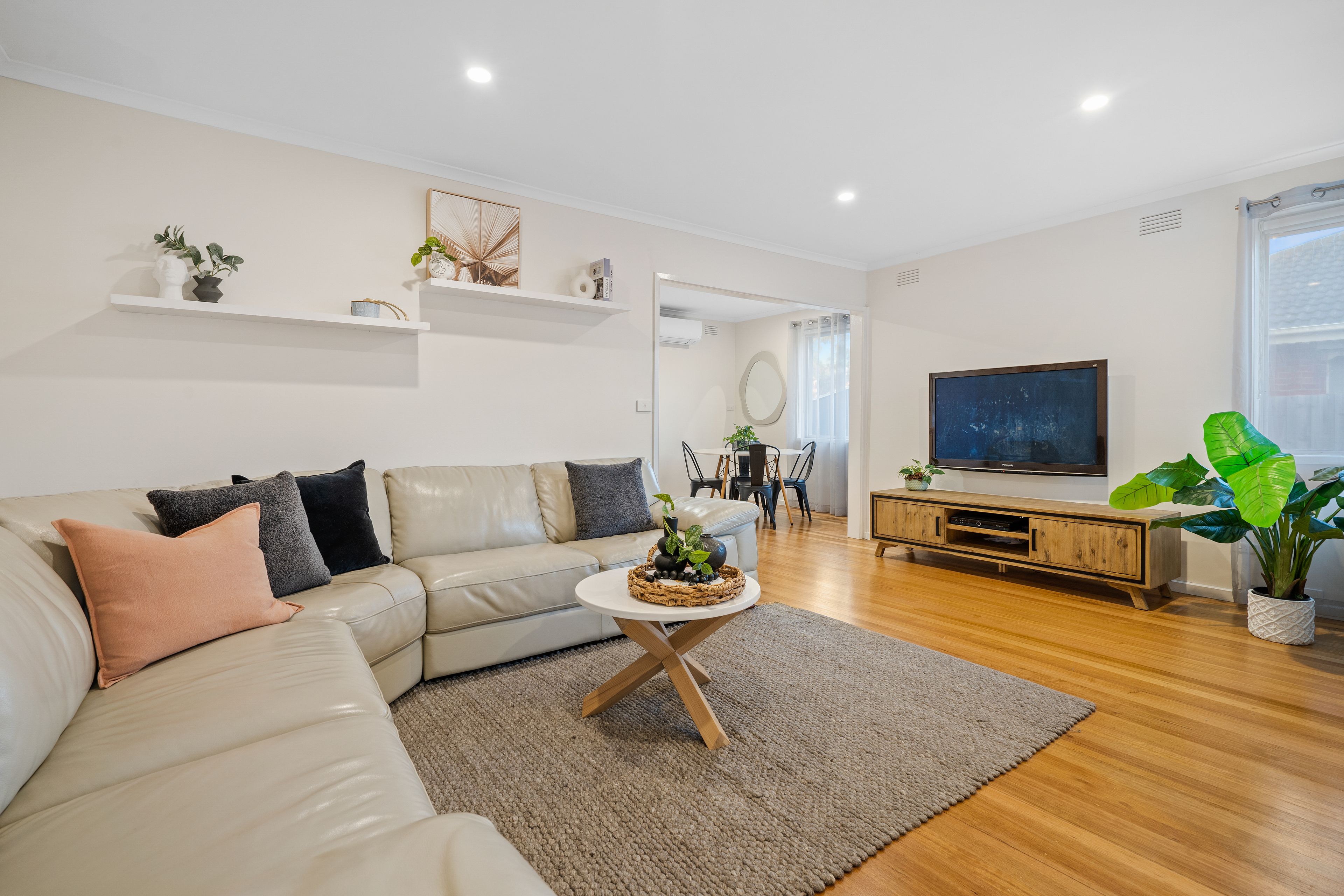 24 Glenn Crescent, Bundoora, VIC 3083