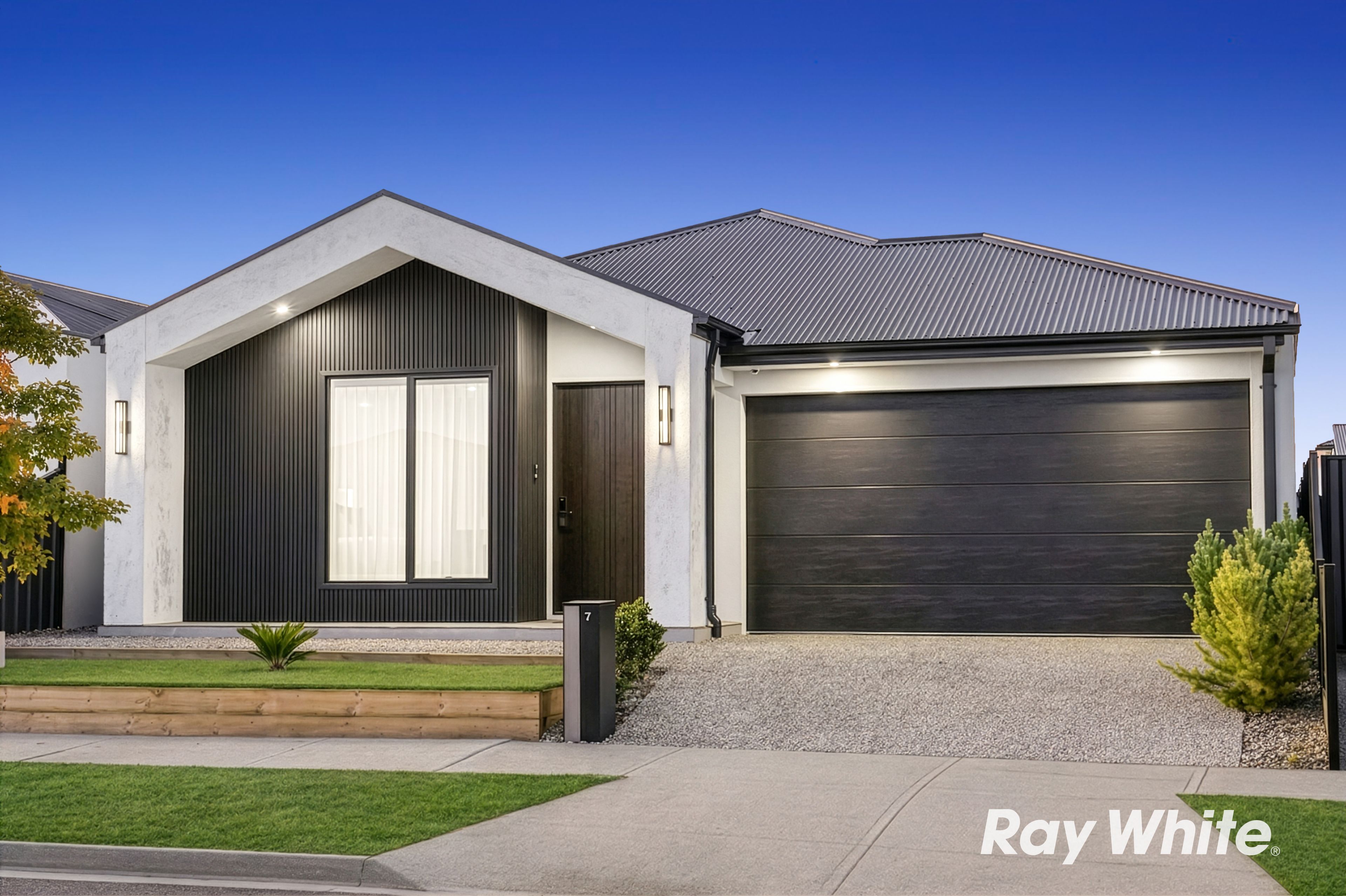 26 Axillaris Street — photo from Ray White Donnybrook