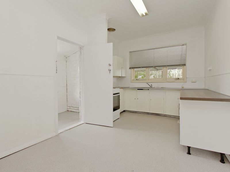 41 Whiteside Street, Cloverdale, WA 6105