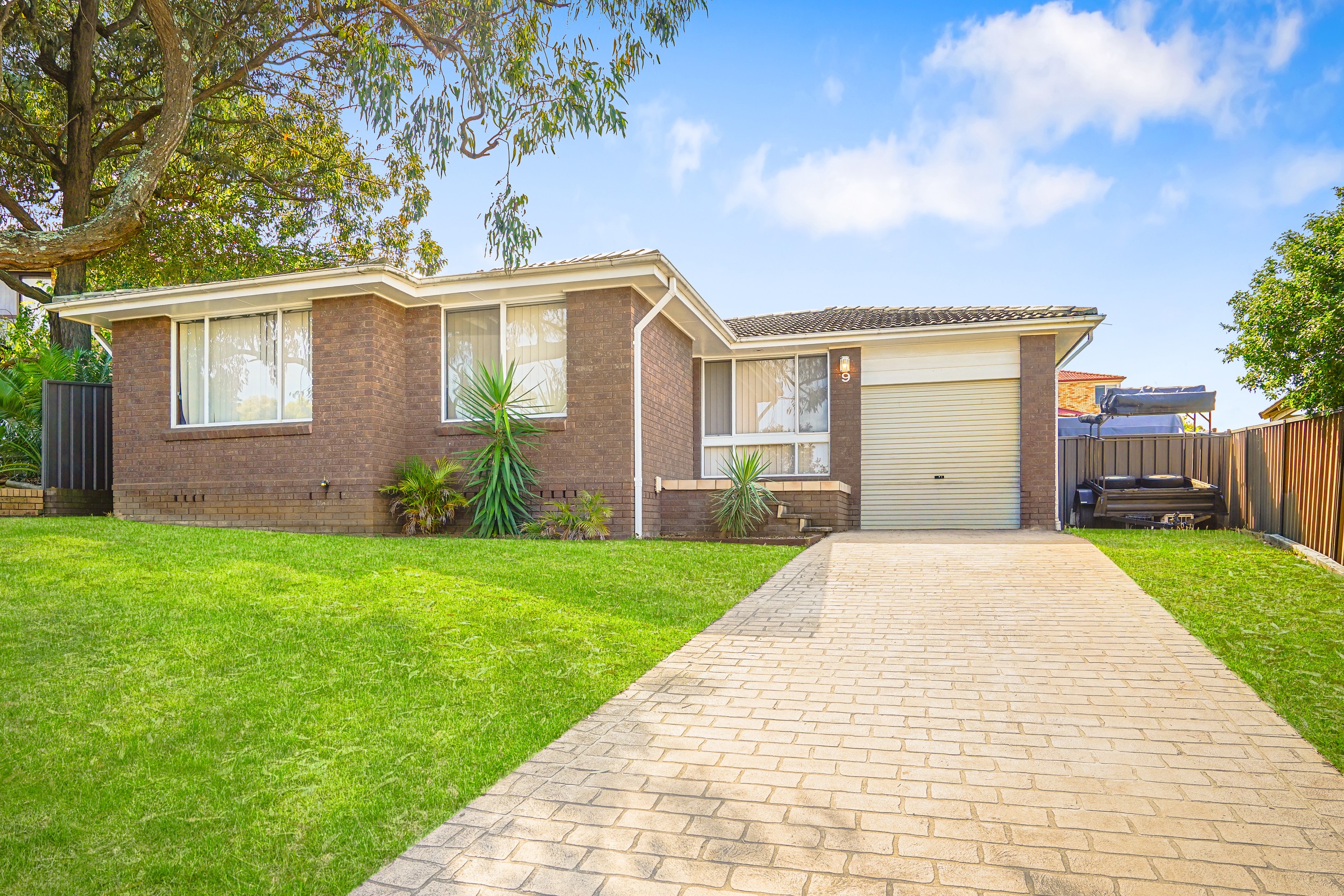 9 Royal Place, St Clair, NSW 2759