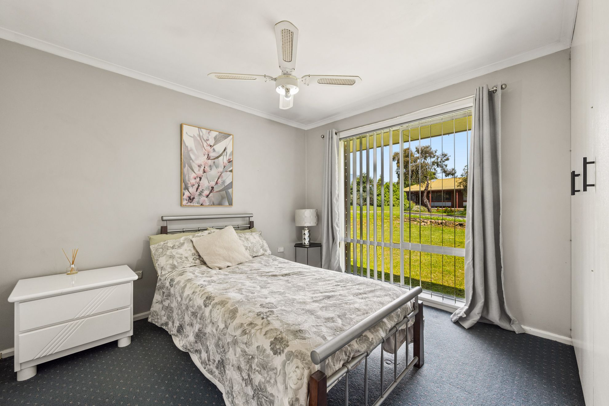 12 Sharley Avenue — photo 8 of 16