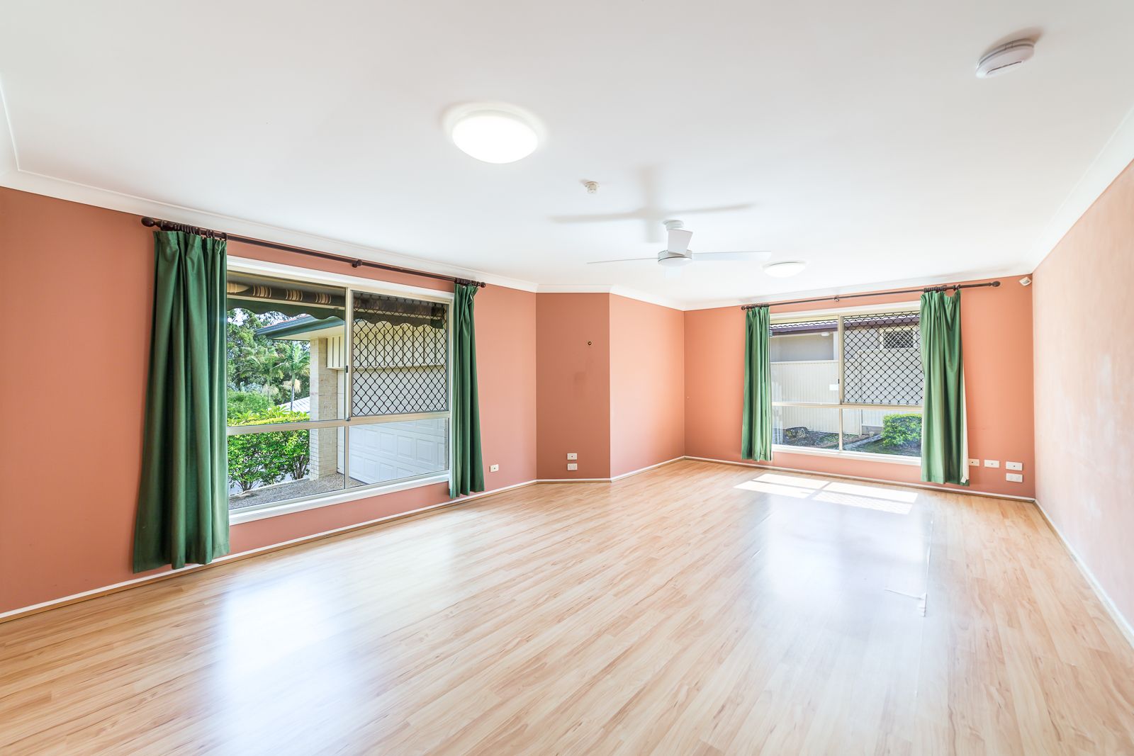 74 Inverness Way, Parkwood, QLD 4214