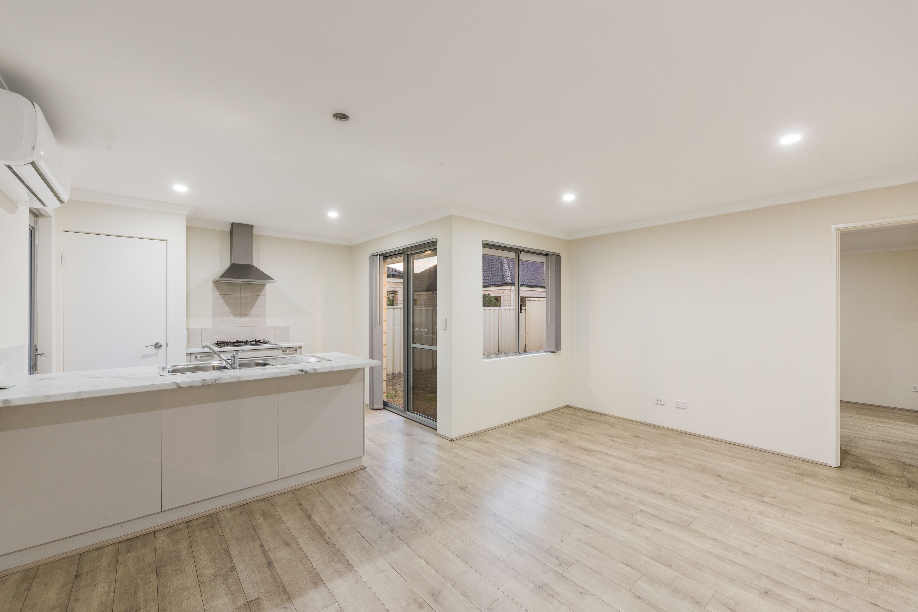 6/7 Friar Road — photo 10 of 16