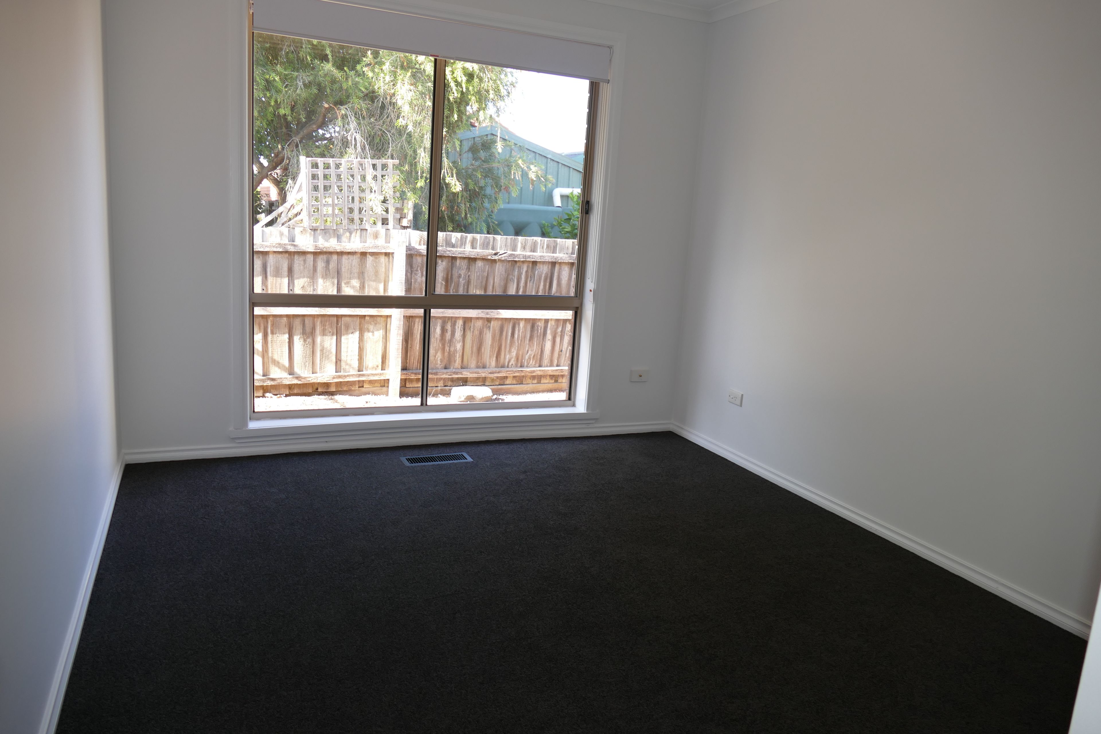 2/10 Paget Street, Hughesdale, VIC 3166
