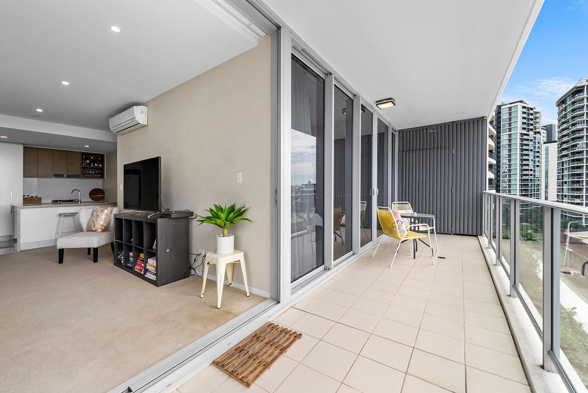 4008/37C Harbour Road, Hamilton, QLD 4007