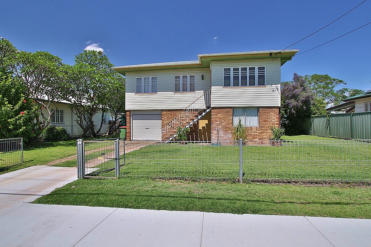 3 Molloy Street, Silkstone, QLD 4304