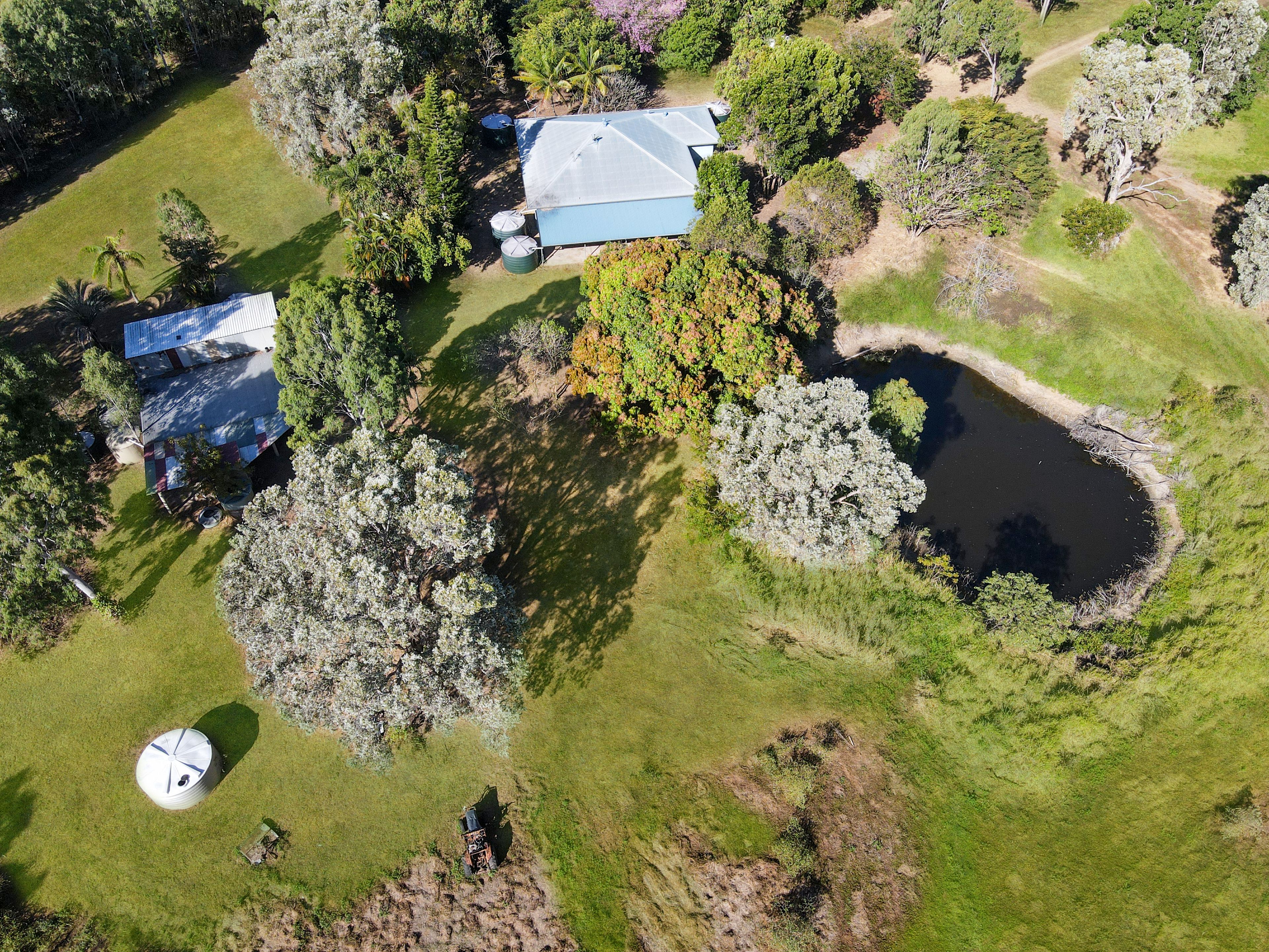 232 Crocodile Creek Road, Cape Cleveland, QLD 4810