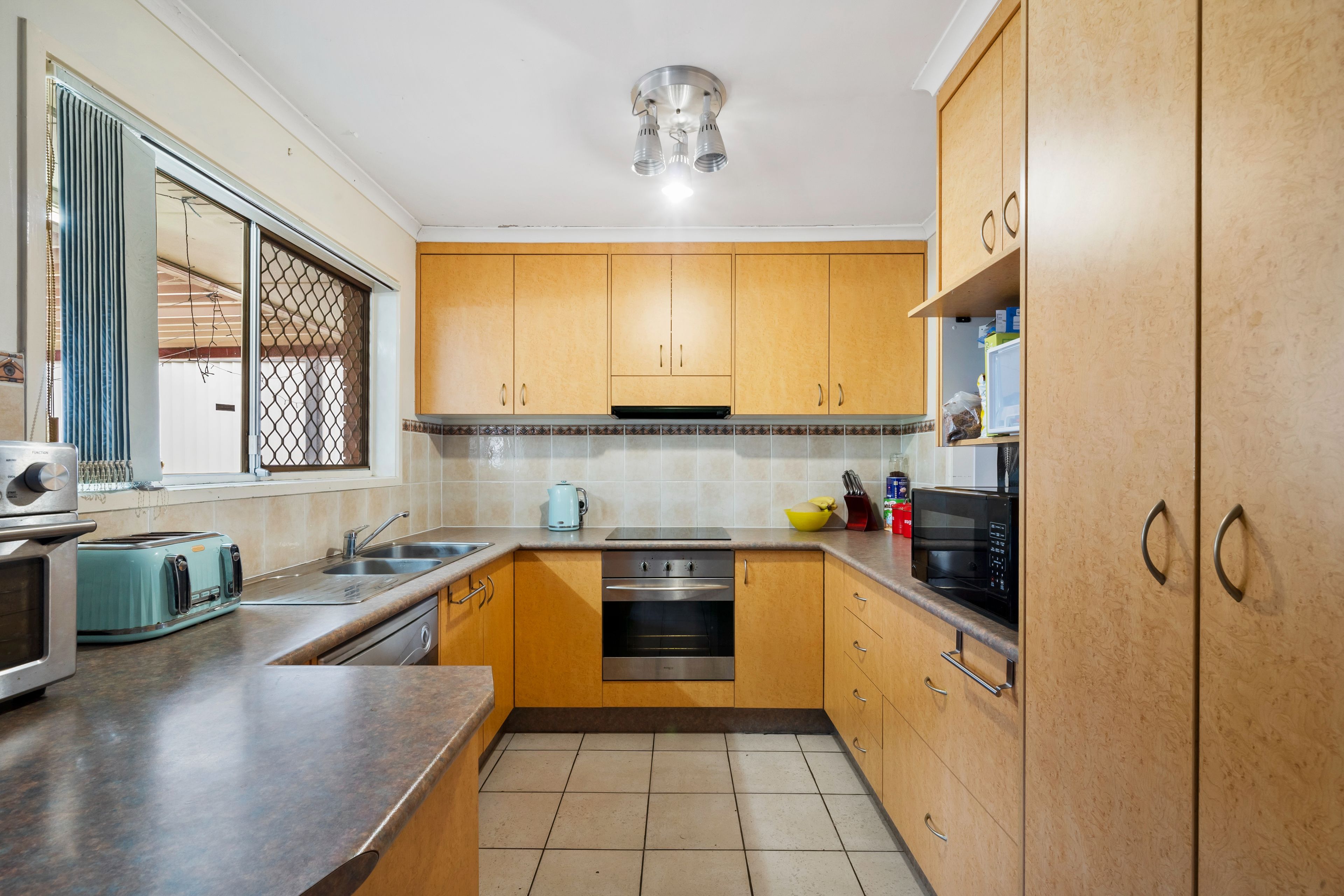 43 Carribean Drive, Slacks Creek, QLD 4127