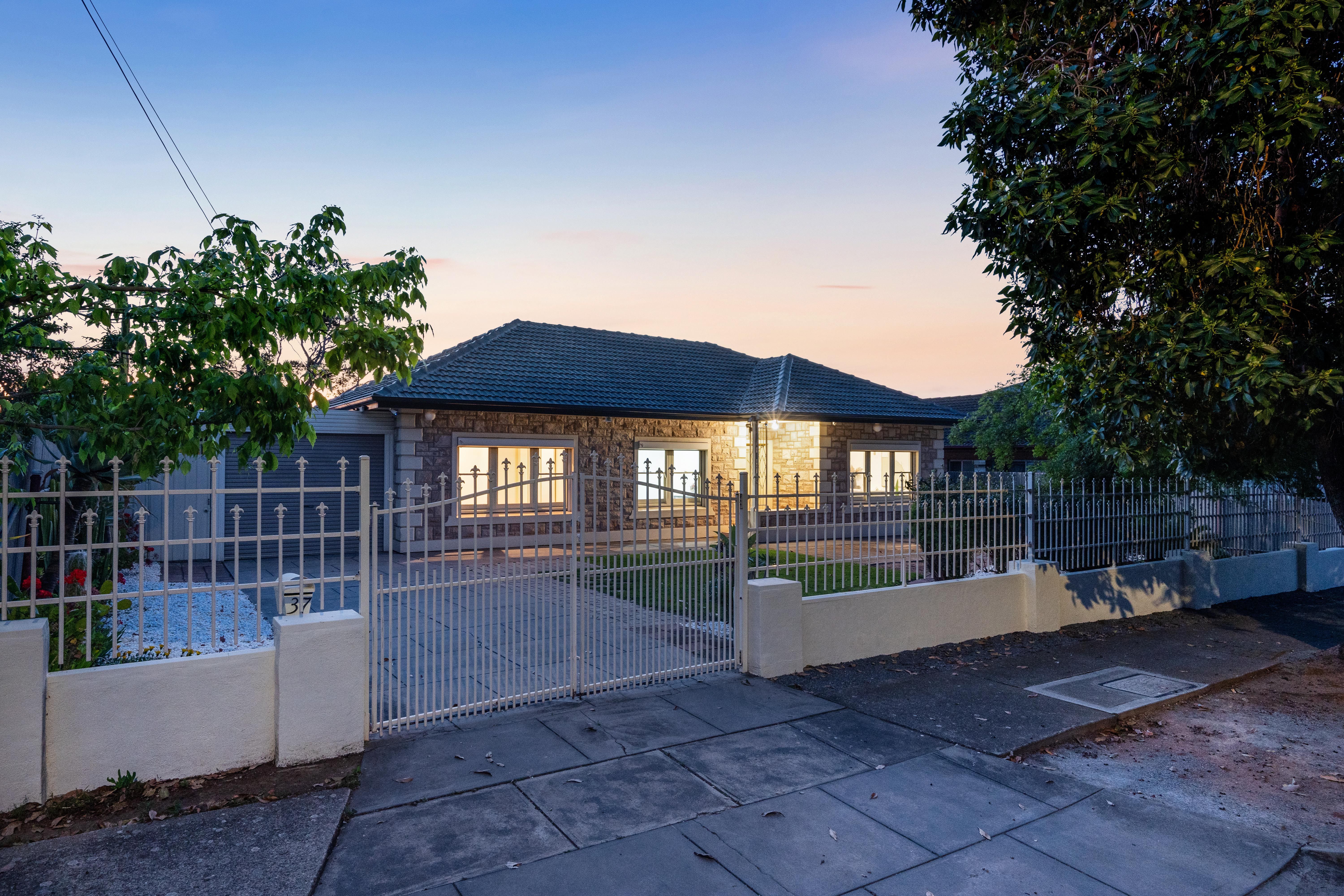 37 Hilltop Avenue, Felixstow, SA 5070