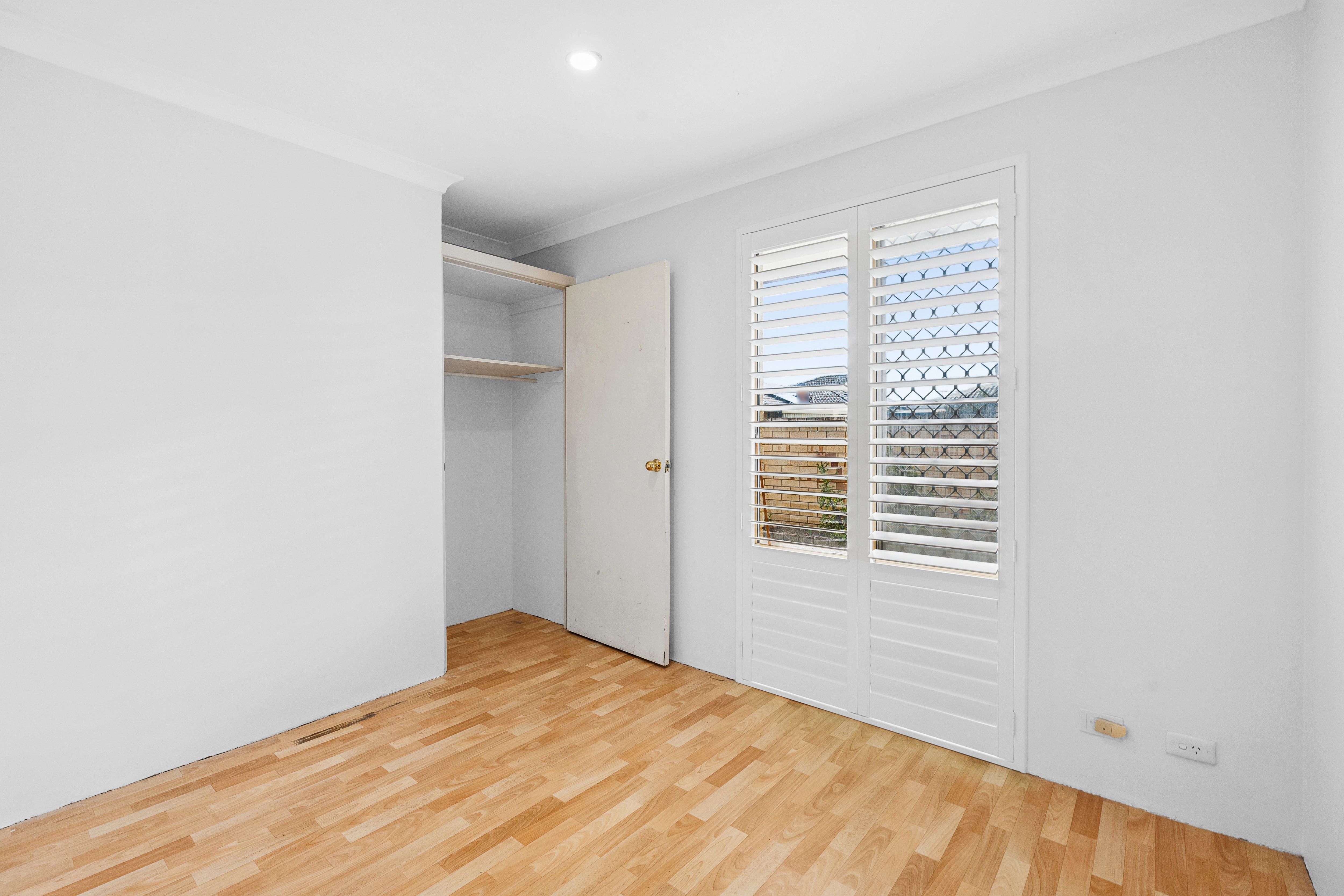 9/11 Apley Street — photo 15 of 20