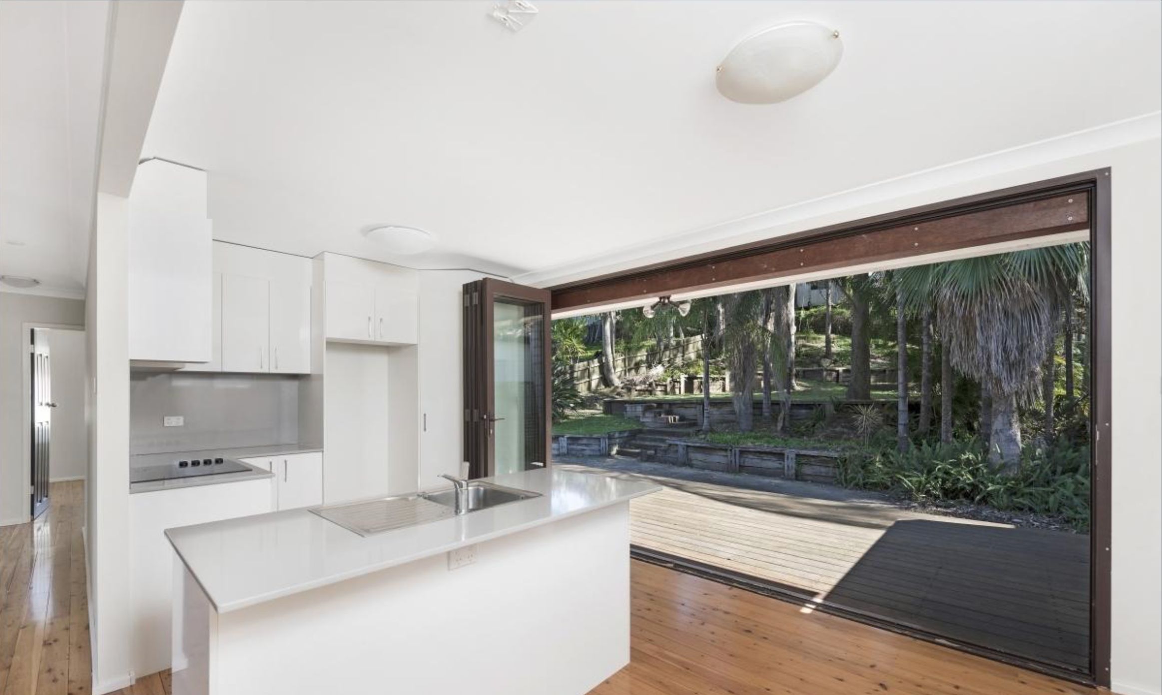 43 Tuggerawong Road, Wyongah, NSW 2259