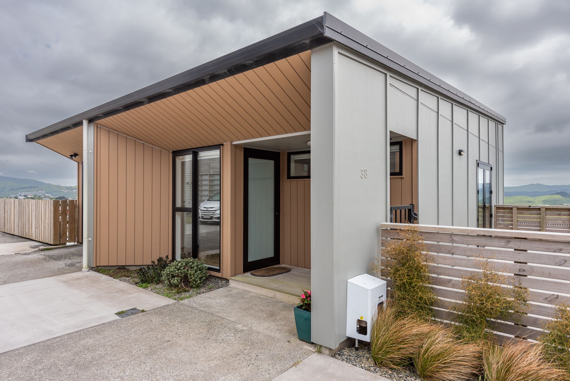 38 Red Beech Avenue, Woodridge, Wellington City
