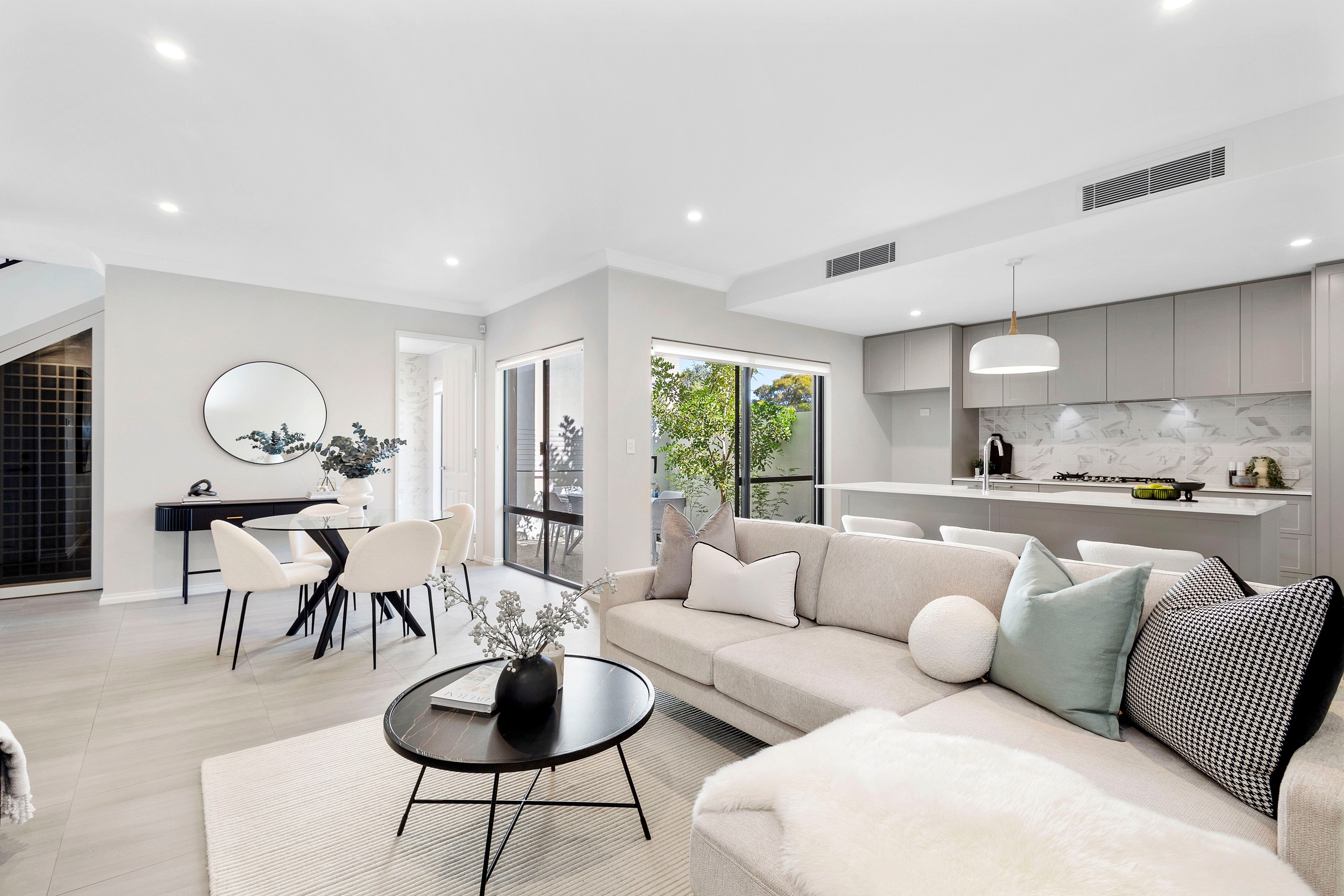 2/65 Dalkeith Road, Nedlands, WA 6009