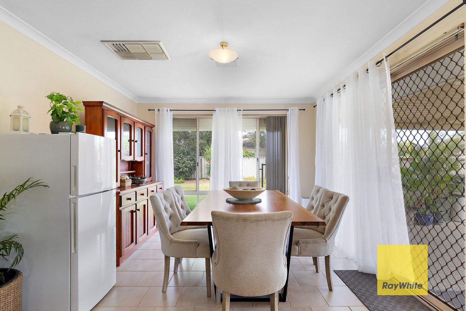 6 Fantail Way, Huntingdale, WA 6110