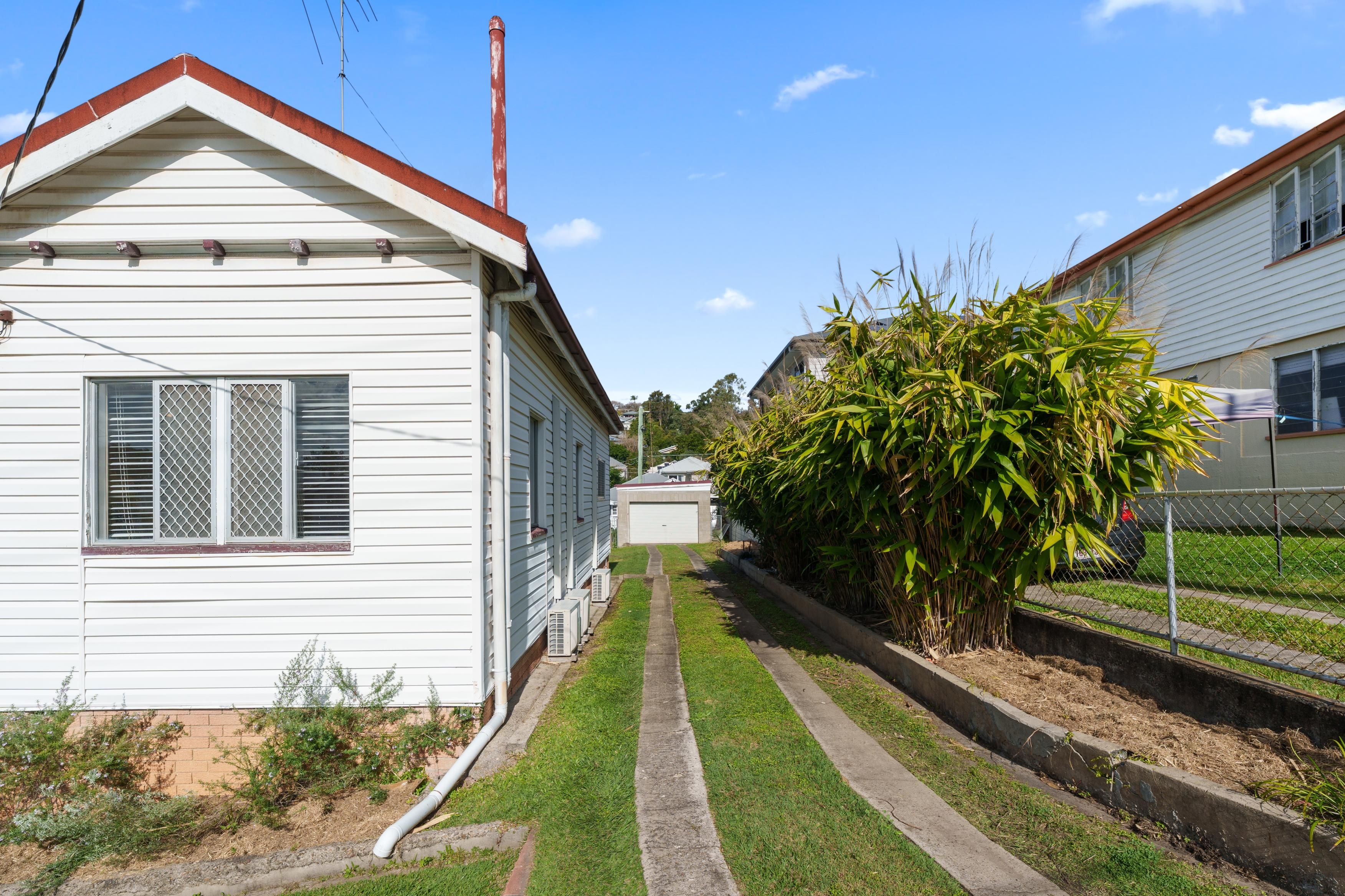 39 Eureka Street — photo 13 of 16