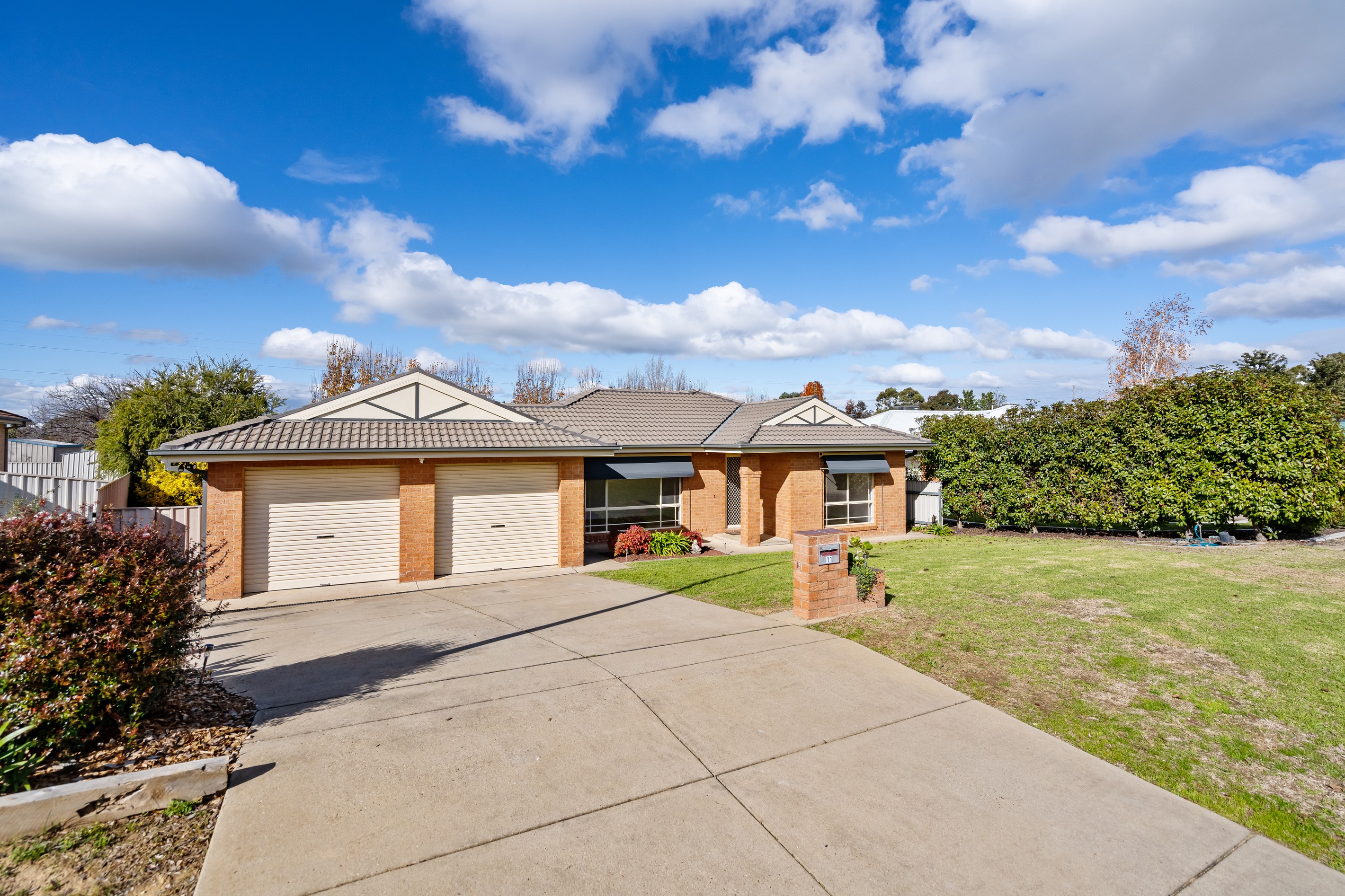 11 Fitzroy Street, Tatton, NSW 2650