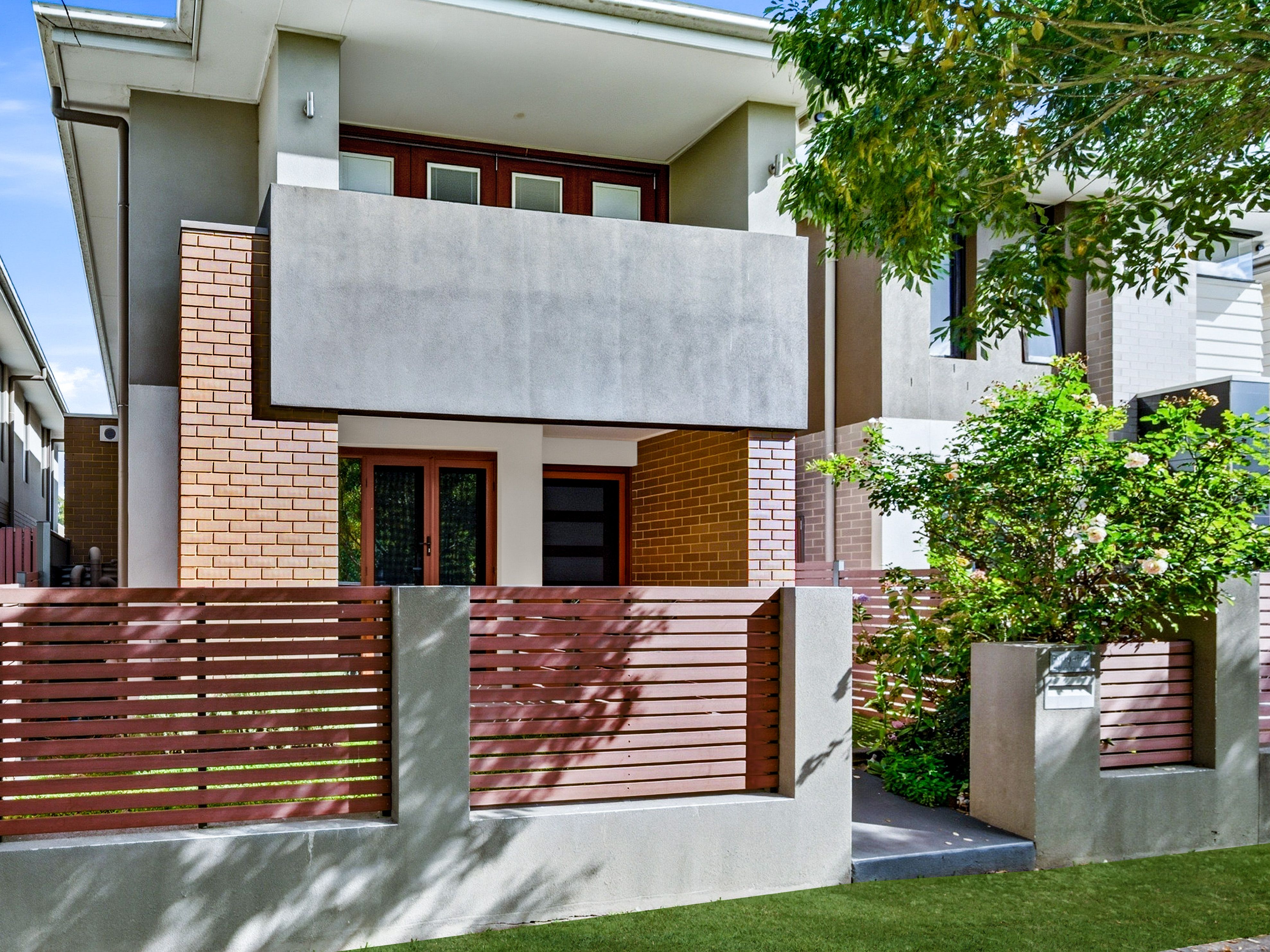 49 Lakeside Parade, Jordan Springs, NSW