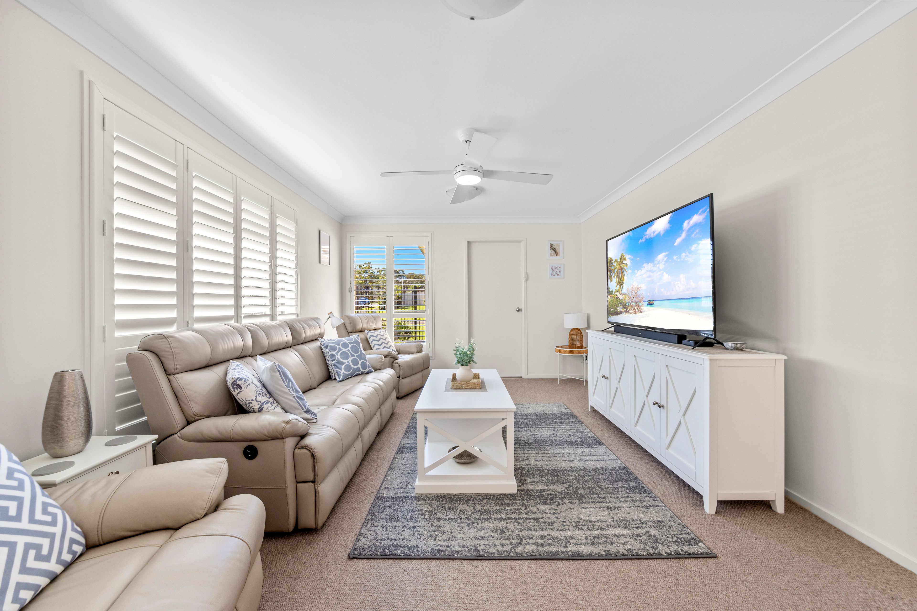 15 Regatta Way, Summerland Point, NSW 2259