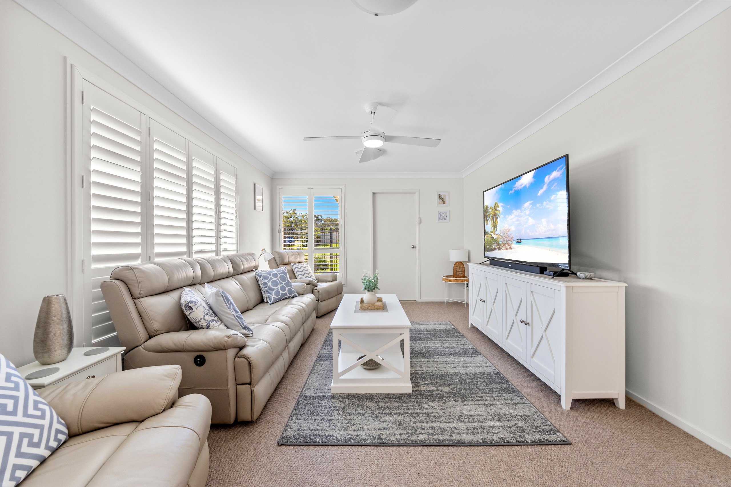 15 Regatta Way, Summerland Point, NSW 2259