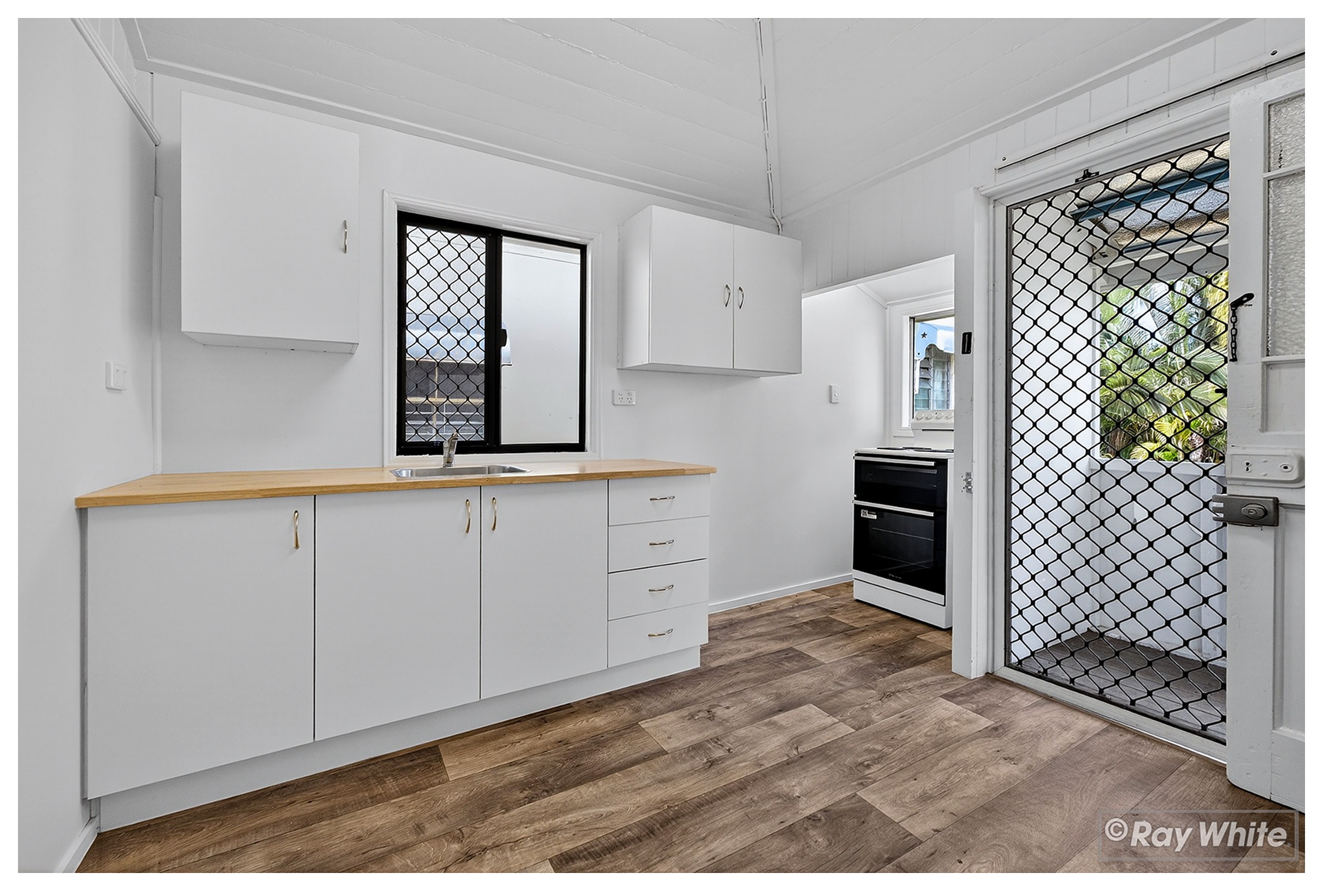 119 Derby Street, Allenstown, QLD 4700