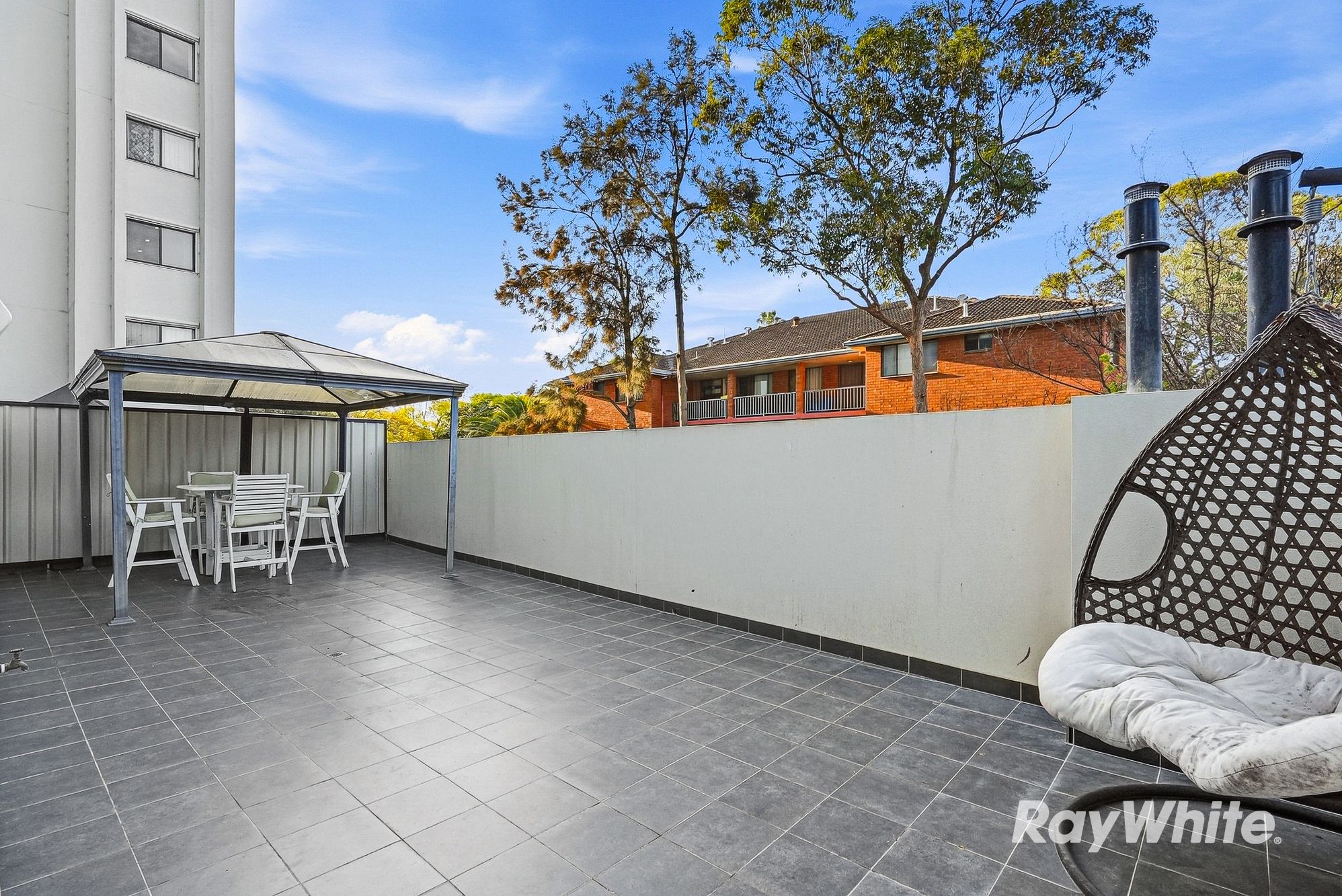 16/6 Sorrell Street — photo 10 of 24