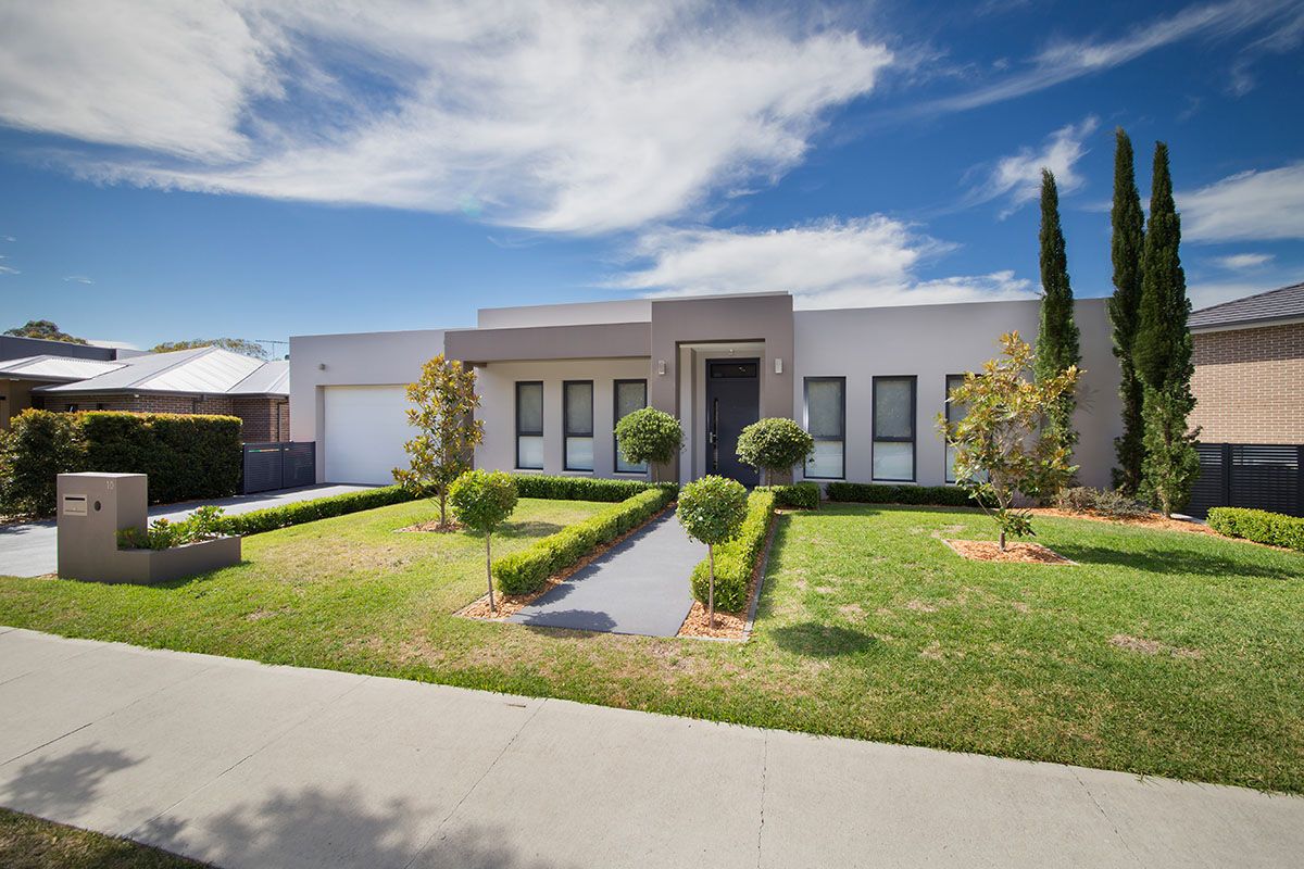 10 Bachli Place