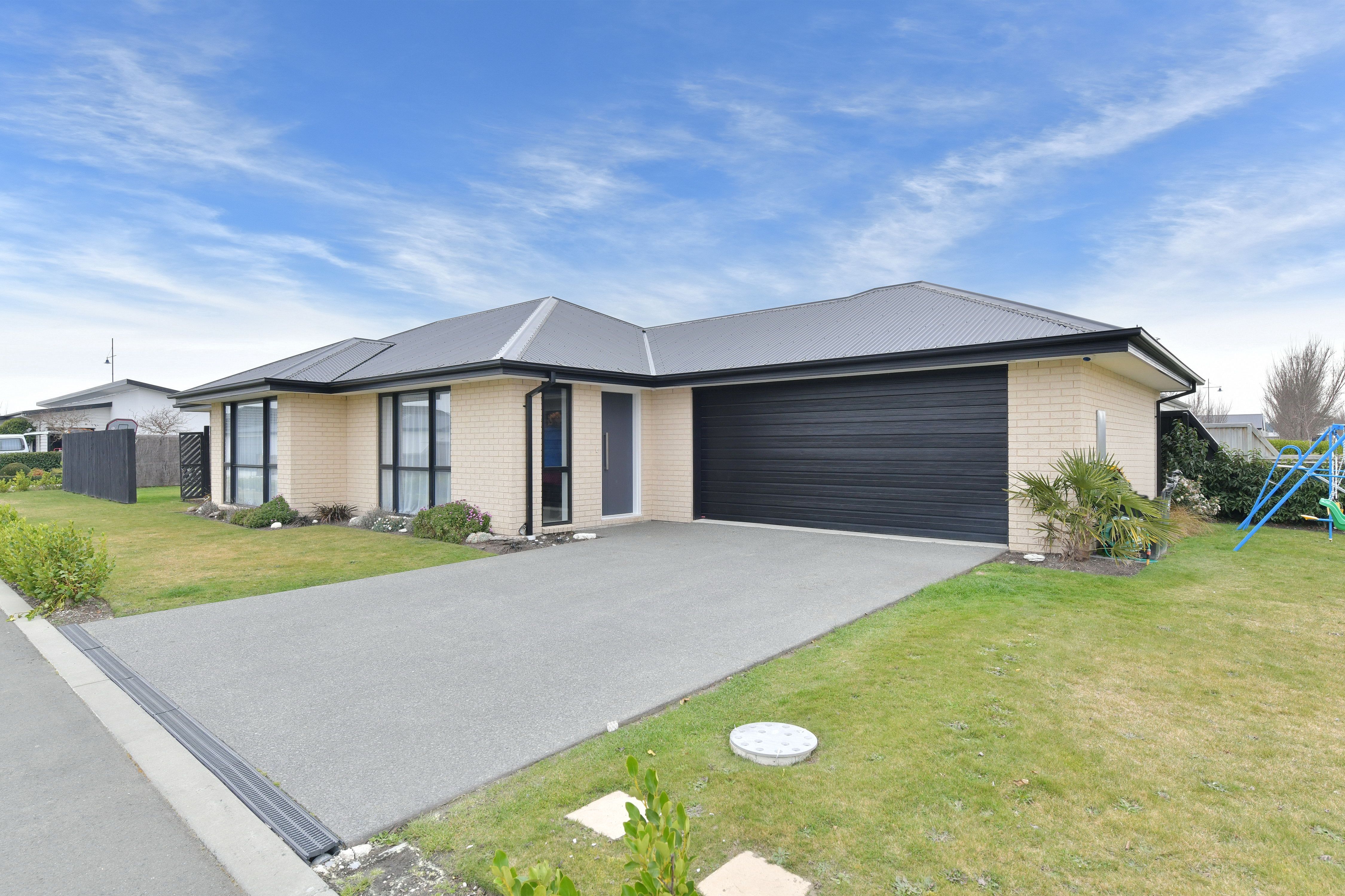 30 Pounamu Place, Pegasus, Waimakariri District