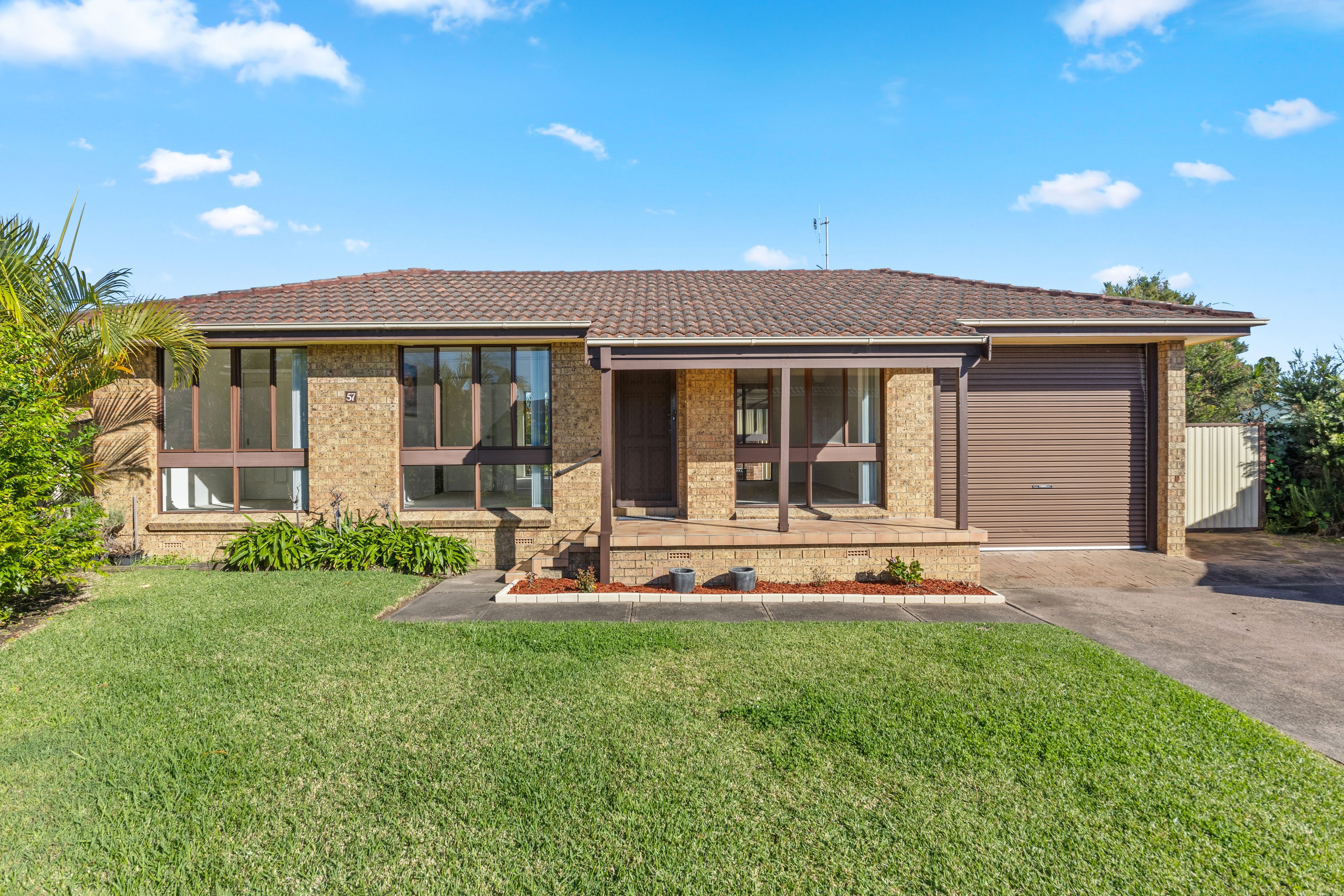 57 Gilbert Avenue, Gorokan NSW 2263