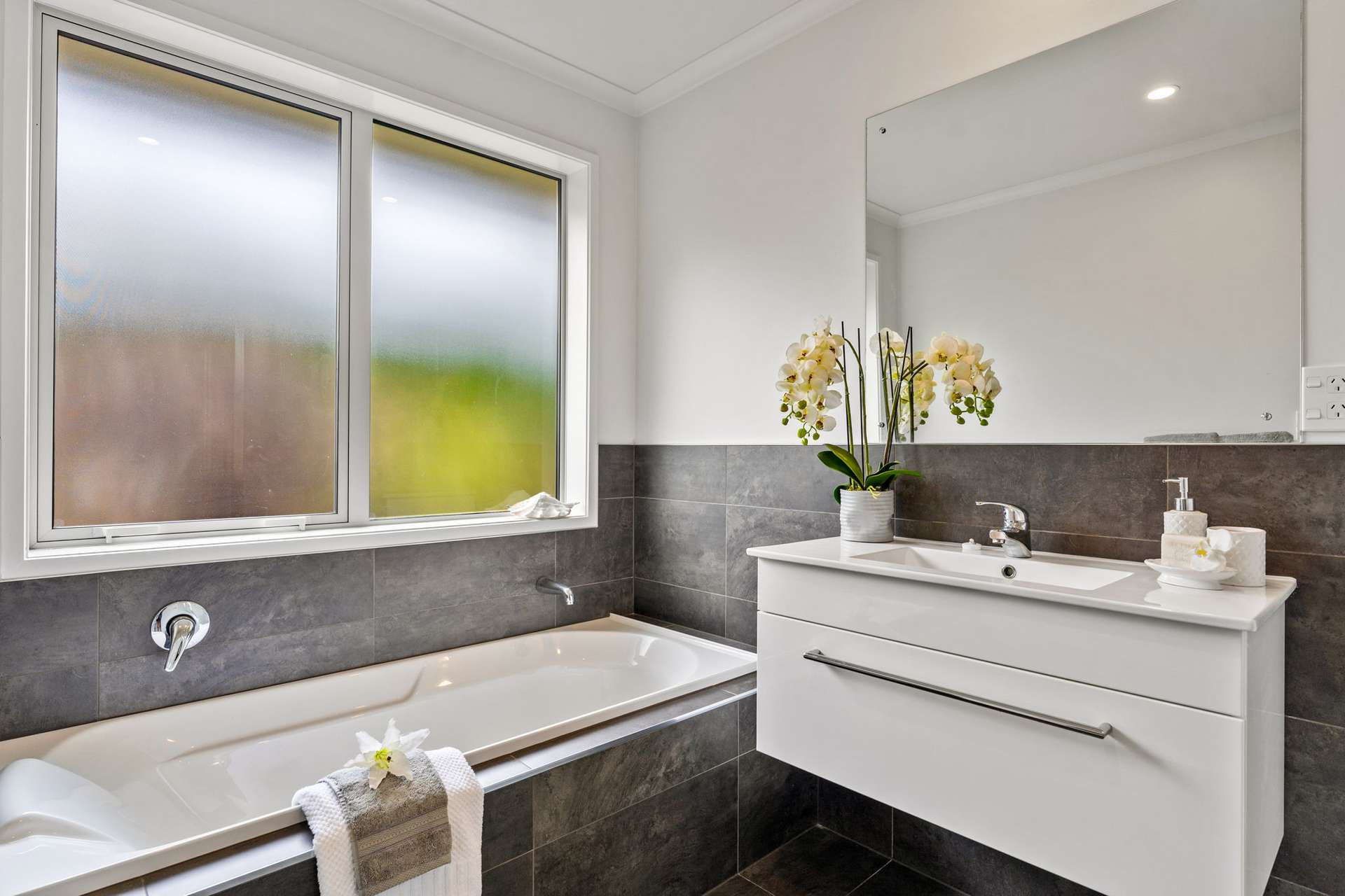6 Dumas Place photo 21