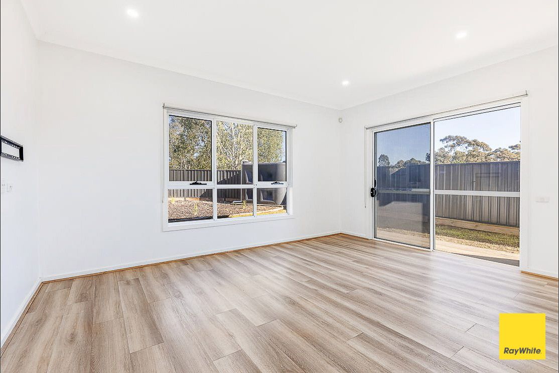 44A Waratah Road — photo 3 of 12