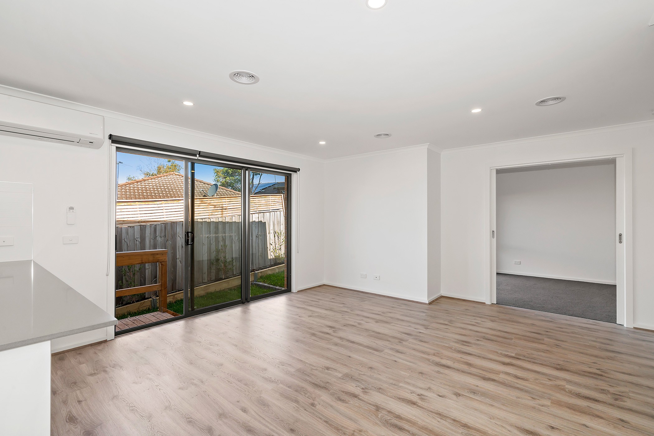2/6 Gulwa Avenue, Frankston, VIC 3199