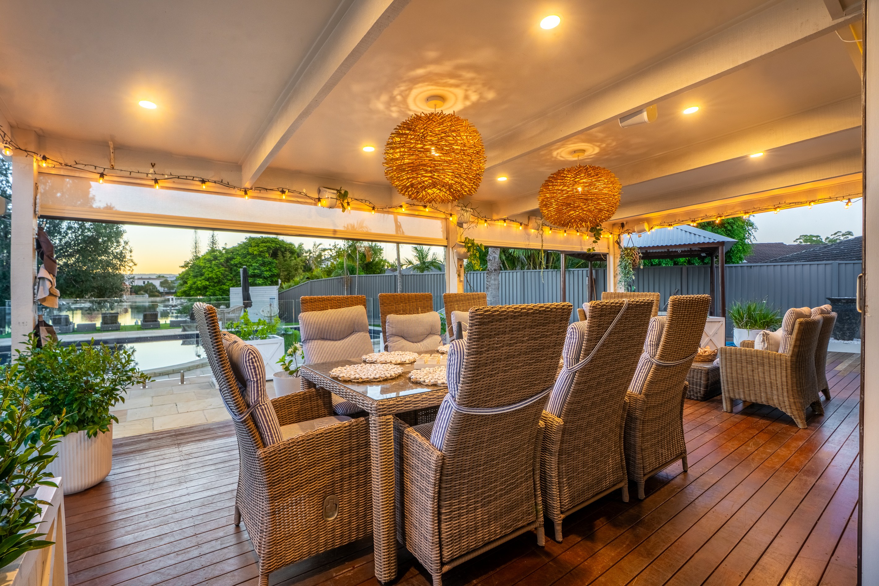 20 Bermuda Street, Broadbeach Waters, QLD 4218