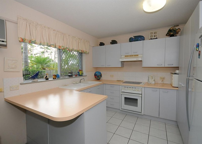 3/458 Esplanade, Torquay, QLD 4655