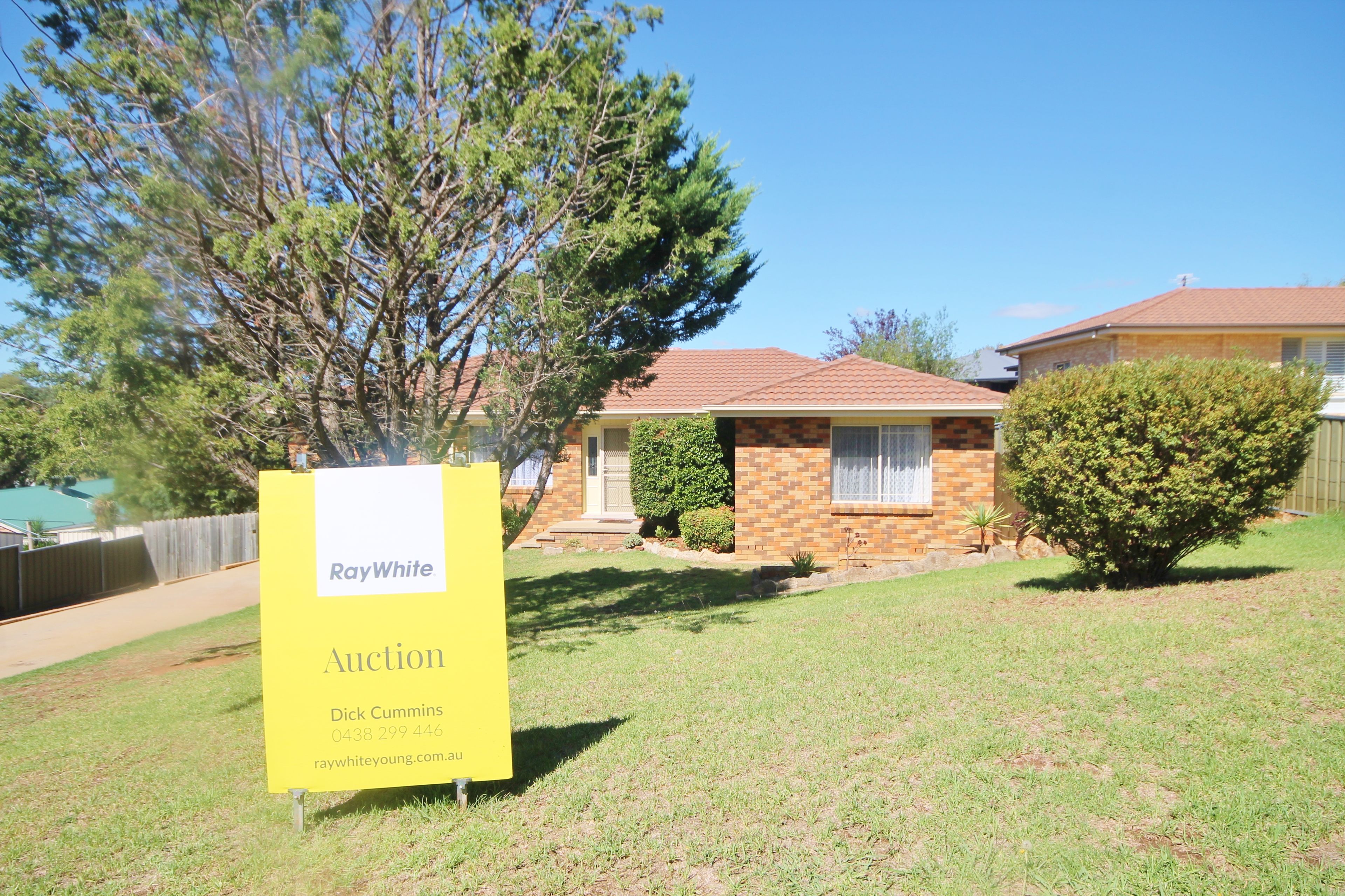 1 Brocade Place