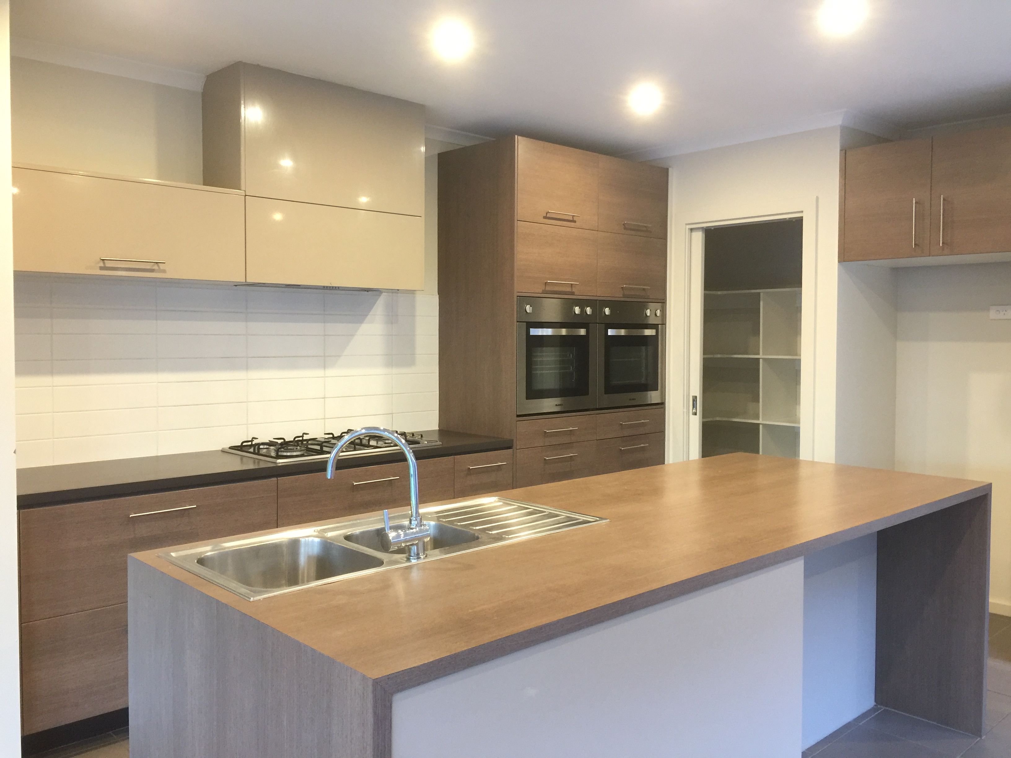 9 Barnowl Close, South Morang, VIC 3752
