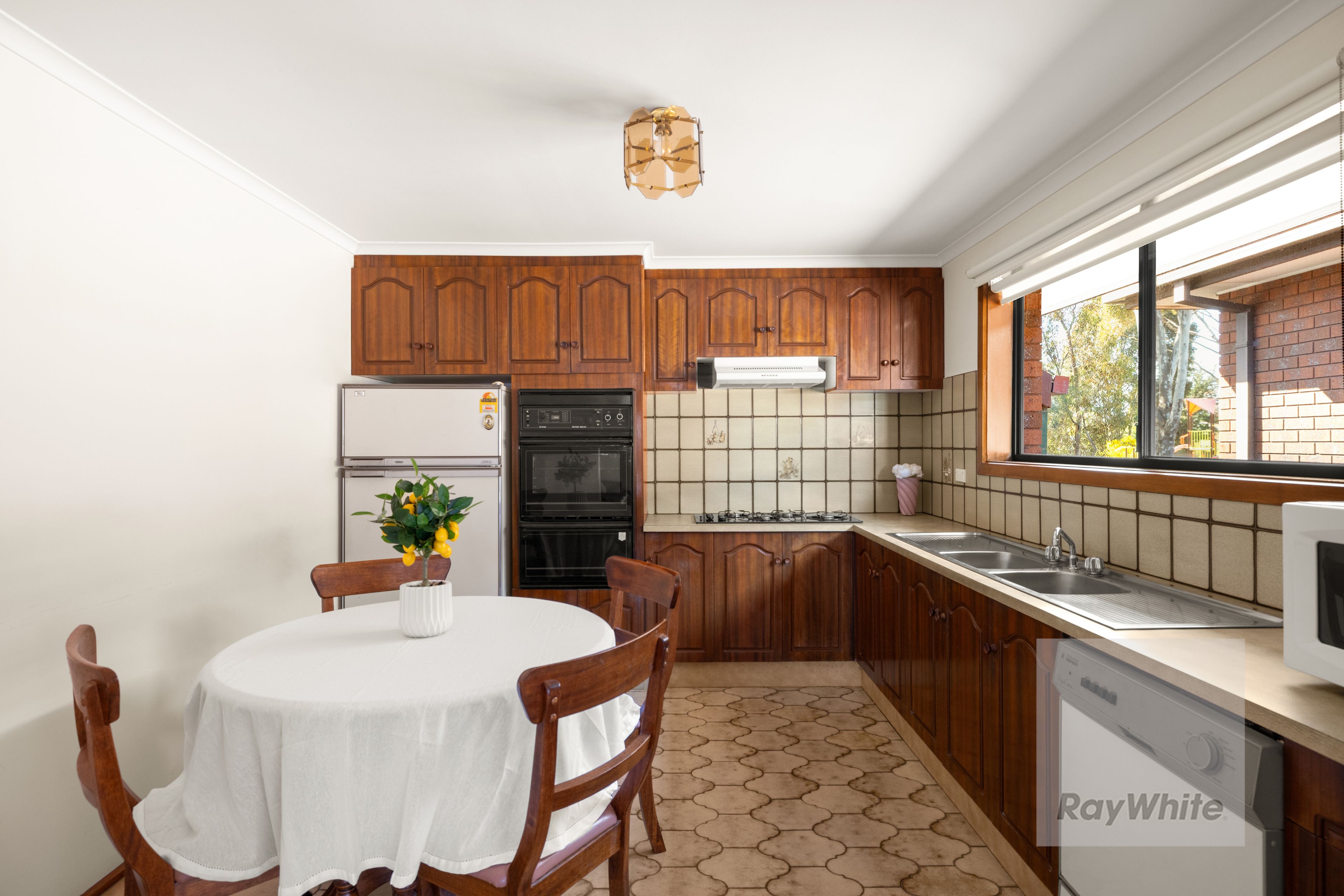 7 Rustic Court — photo 7 of 16
