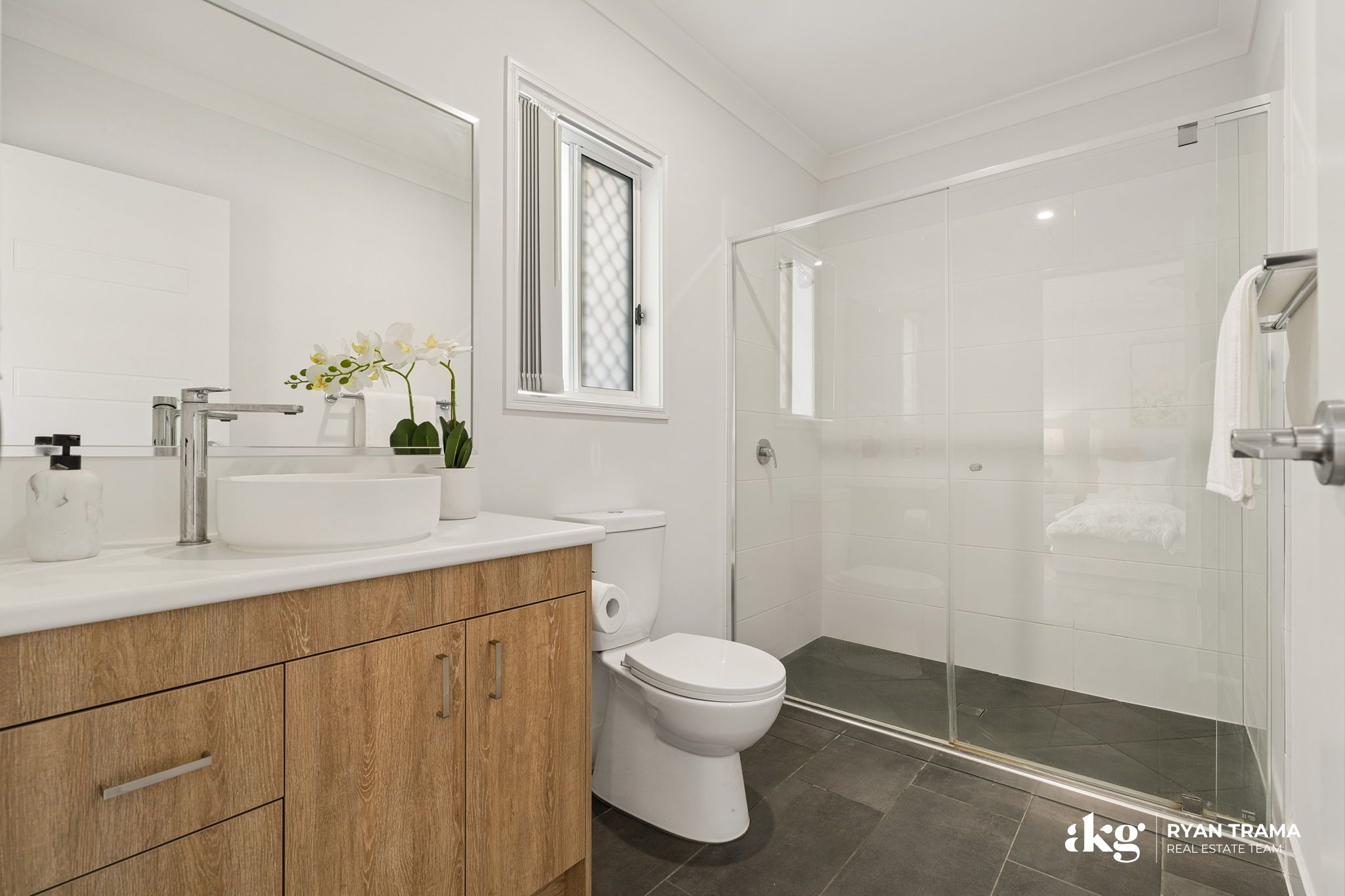 20 Ambrose Street — photo 14 of 27