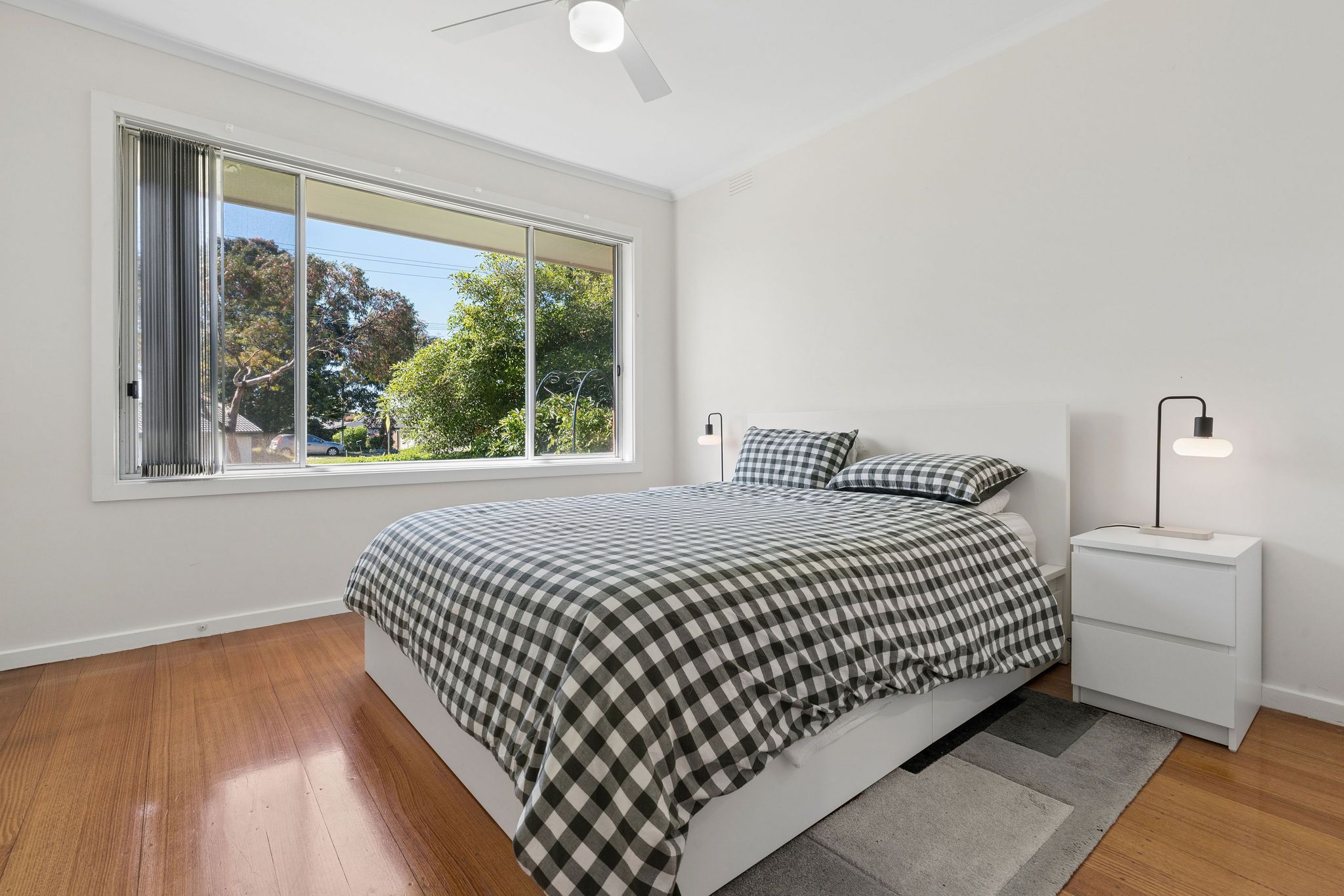 39 Long Street — photo 9 of 18