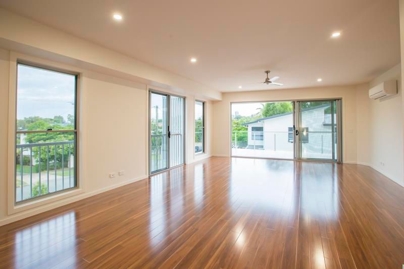 1/126 Eugaree Street, Southport, QLD 4215