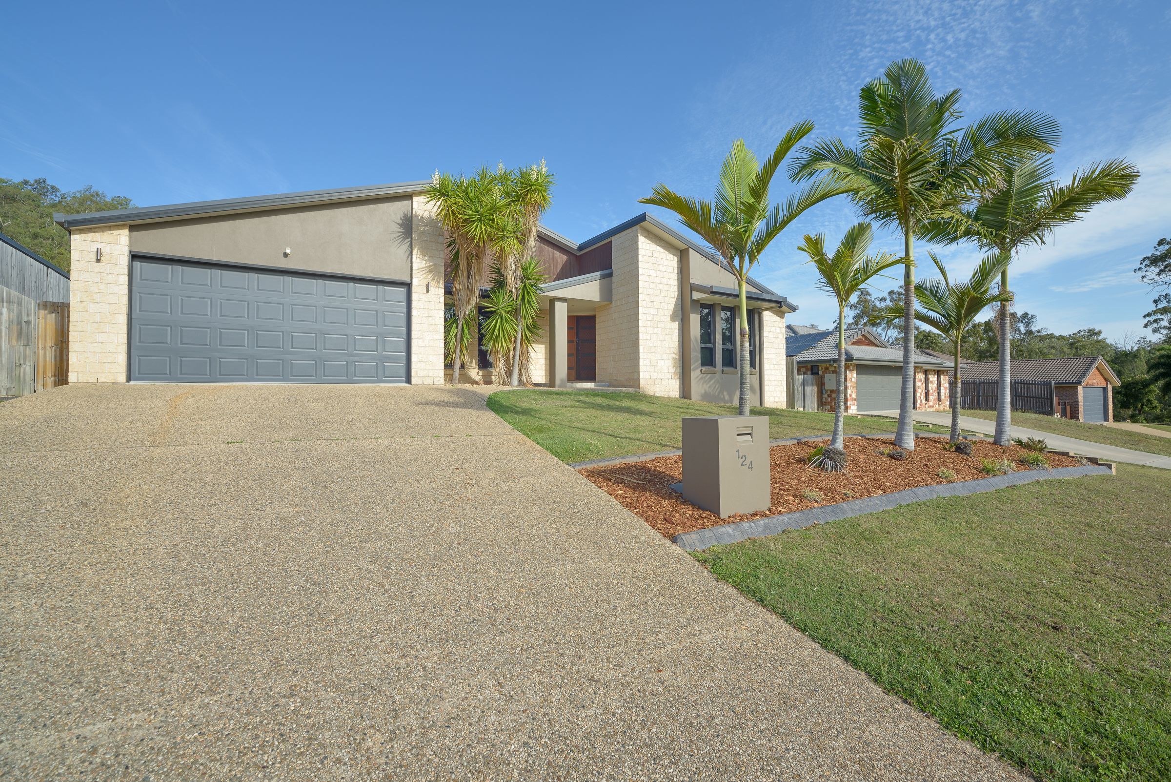 124 Dixon Drive, Telina QLD 4680