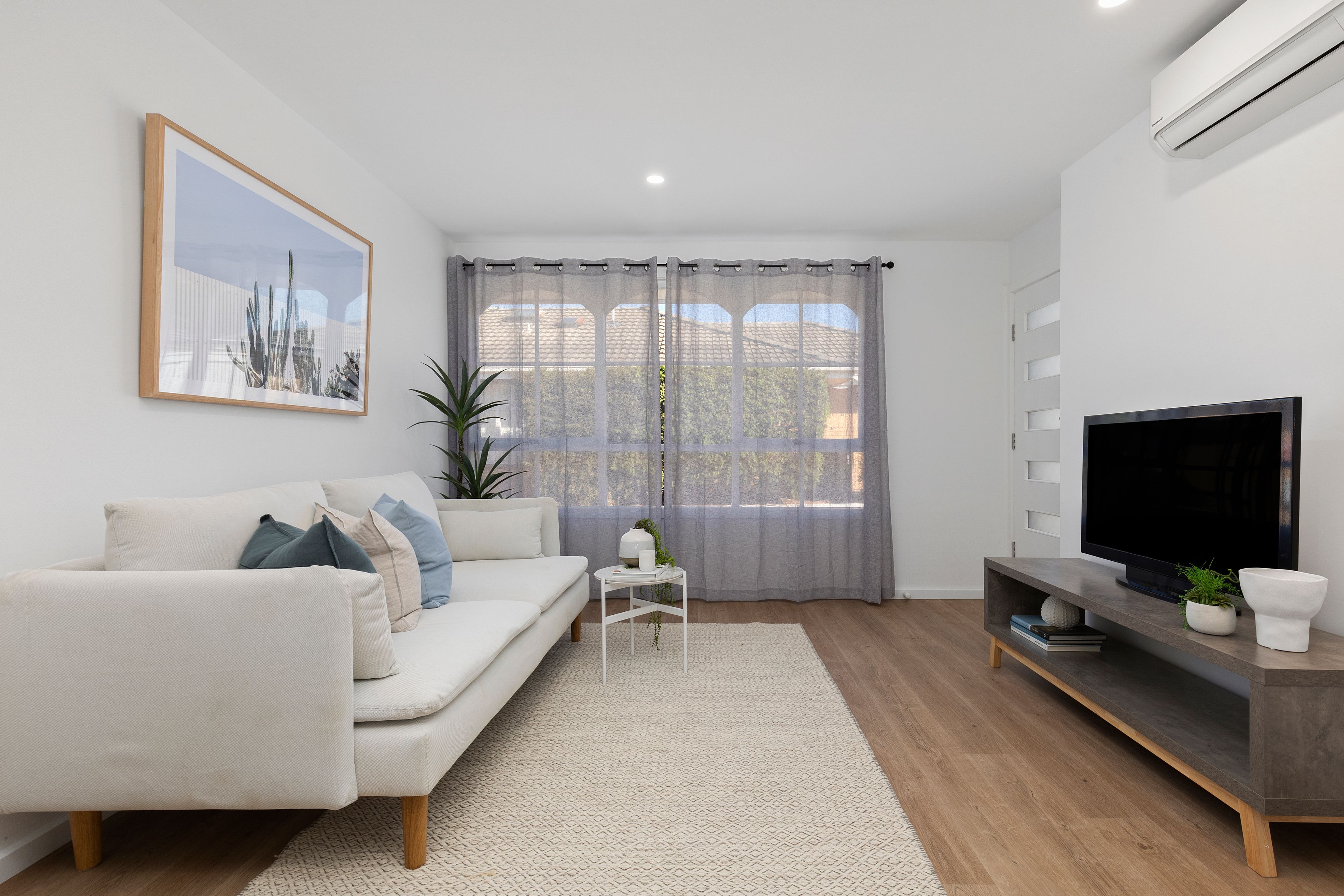 2/3-5 Spencer Street — photo 4 of 10